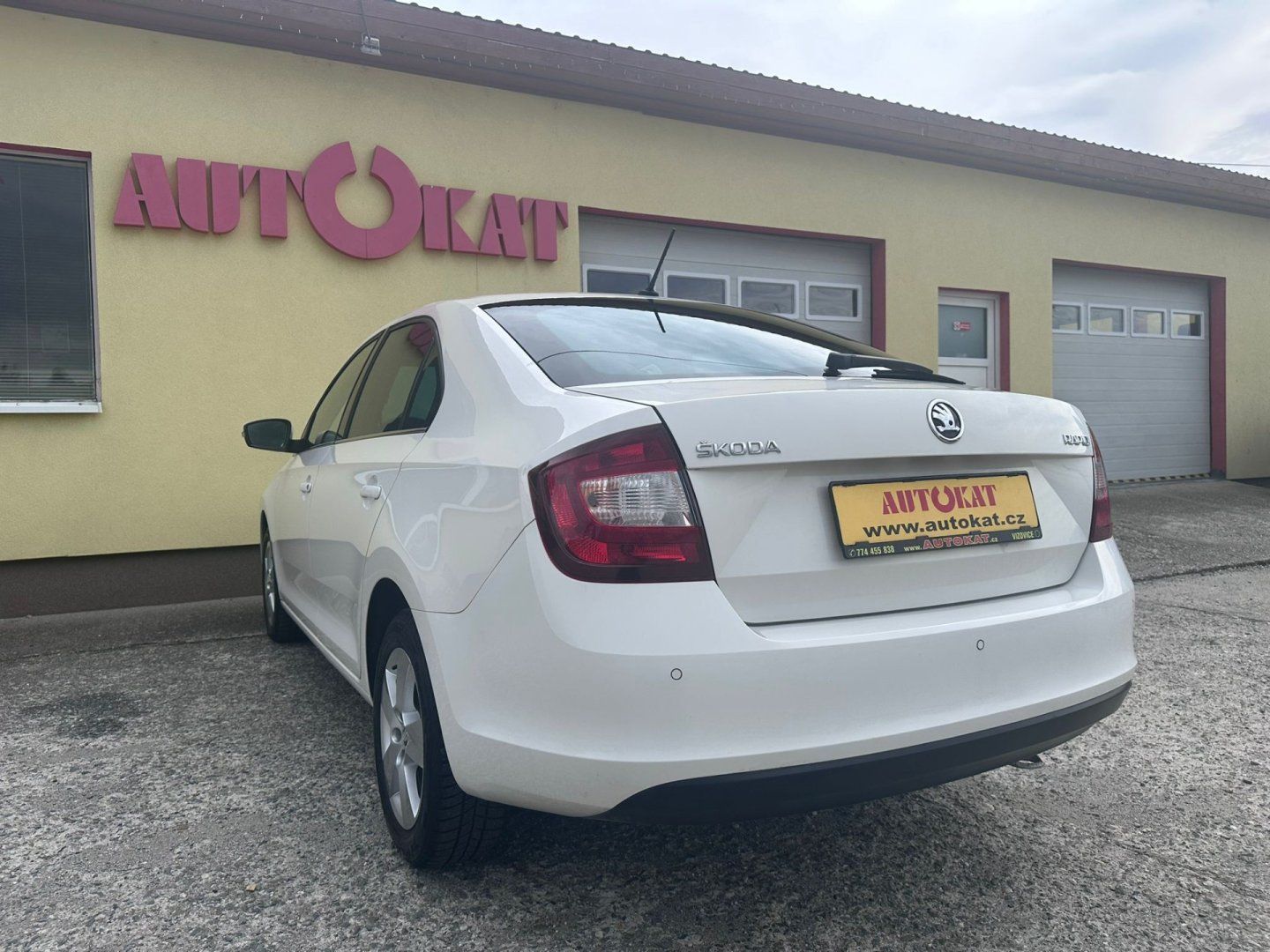 Škoda Rapid, 1.0TSi 81kW/1MAJ/ČR/Výhřev/TOP - fotka 5