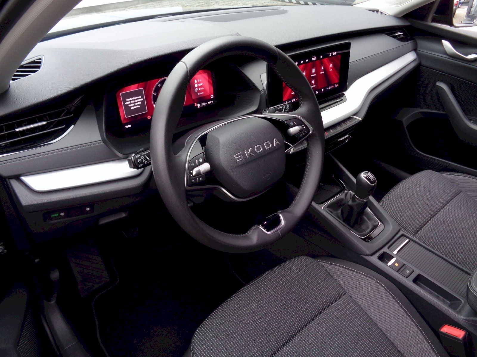 Škoda Octavia, 1.5 TSI 85 kW Selection City P - fotka 5