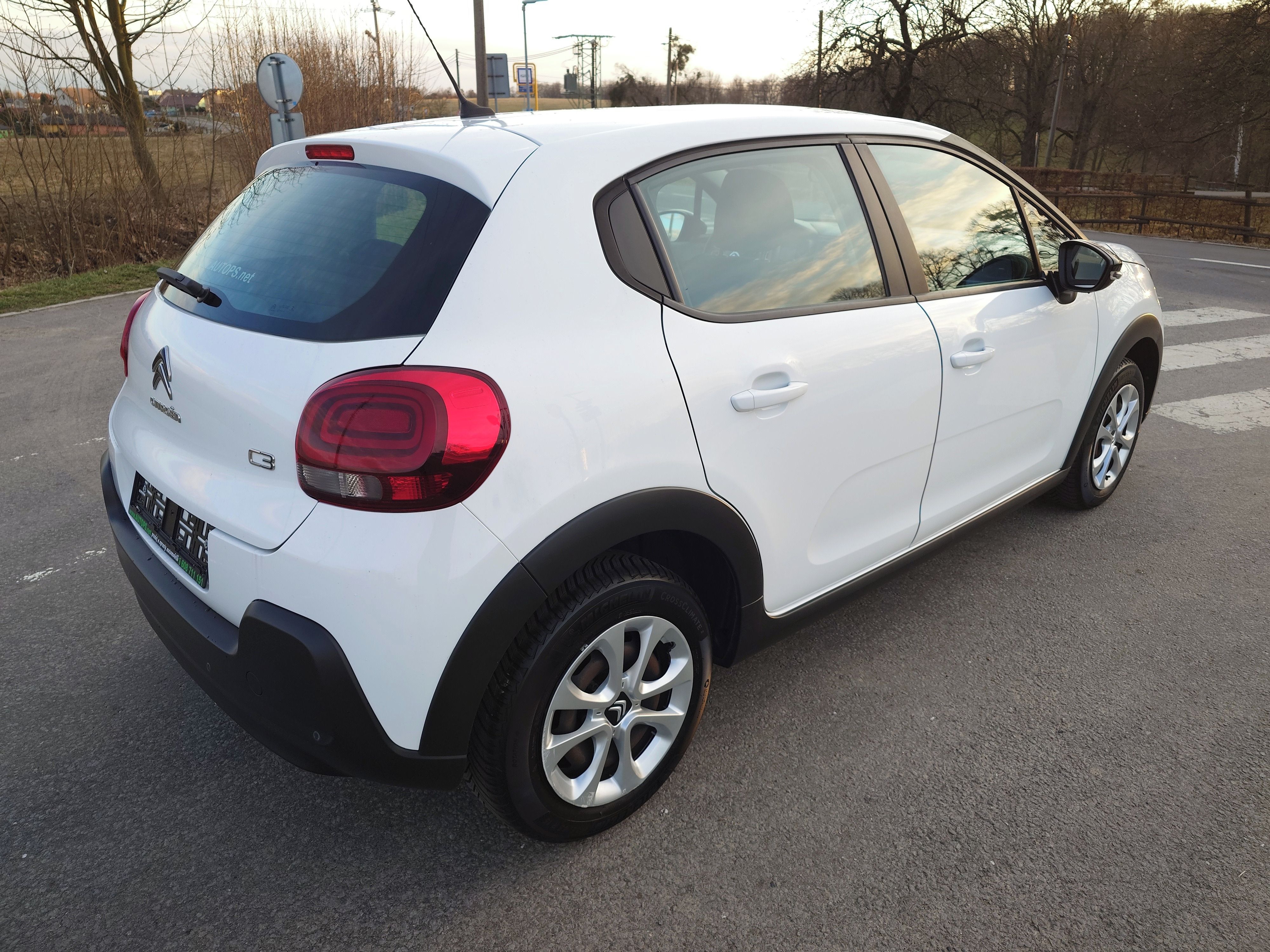 Citroën C3, 1.2 PureTech Klima NAVI - fotka 6