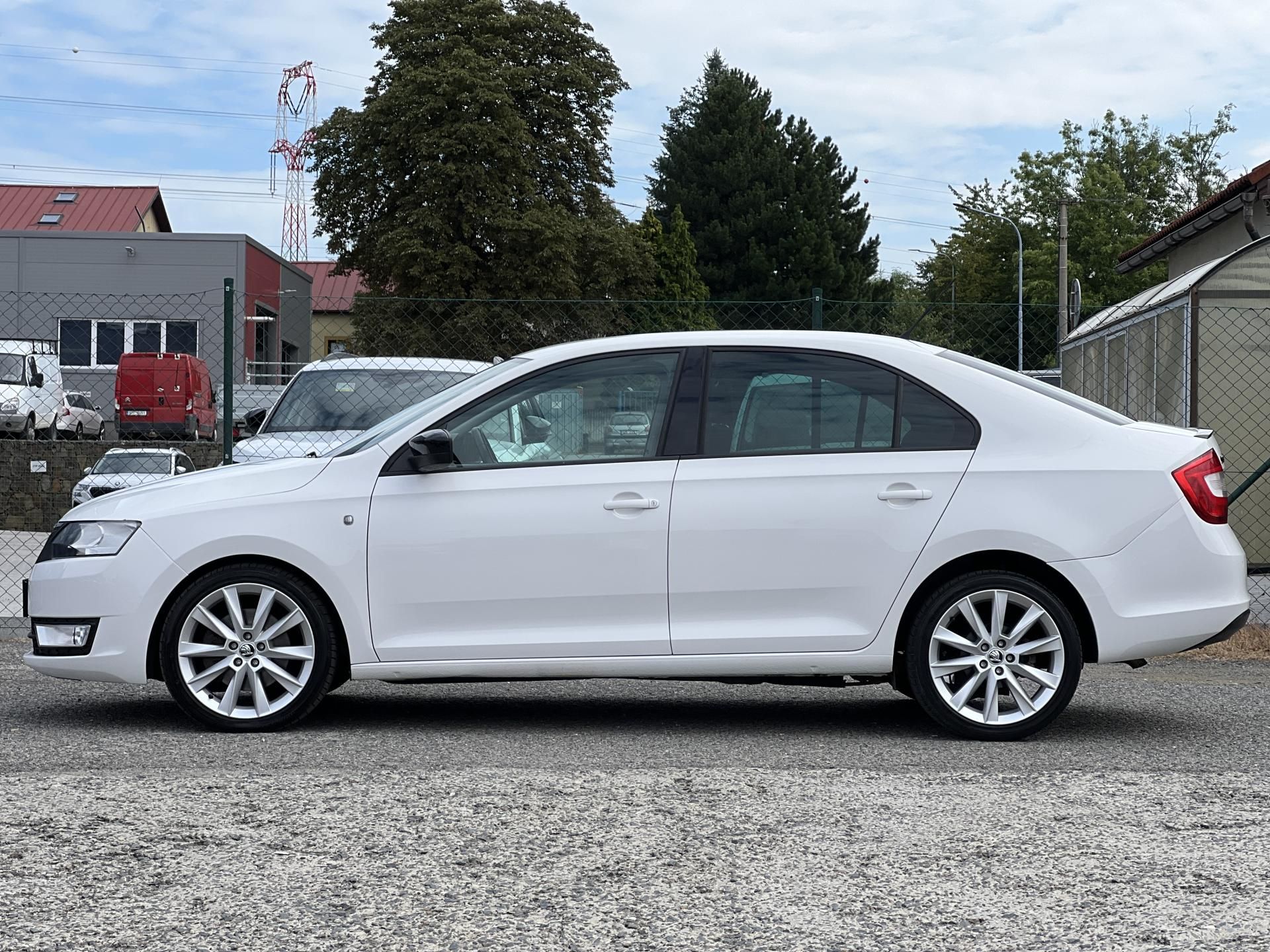 Škoda Rapid, 1.4TSi 90kw DSG KLIMA ALU ČR - fotka 4
