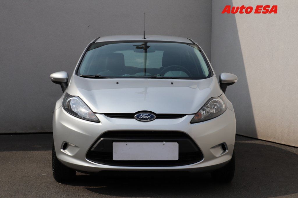 Ford Fiesta, 1.2i - fotka 2