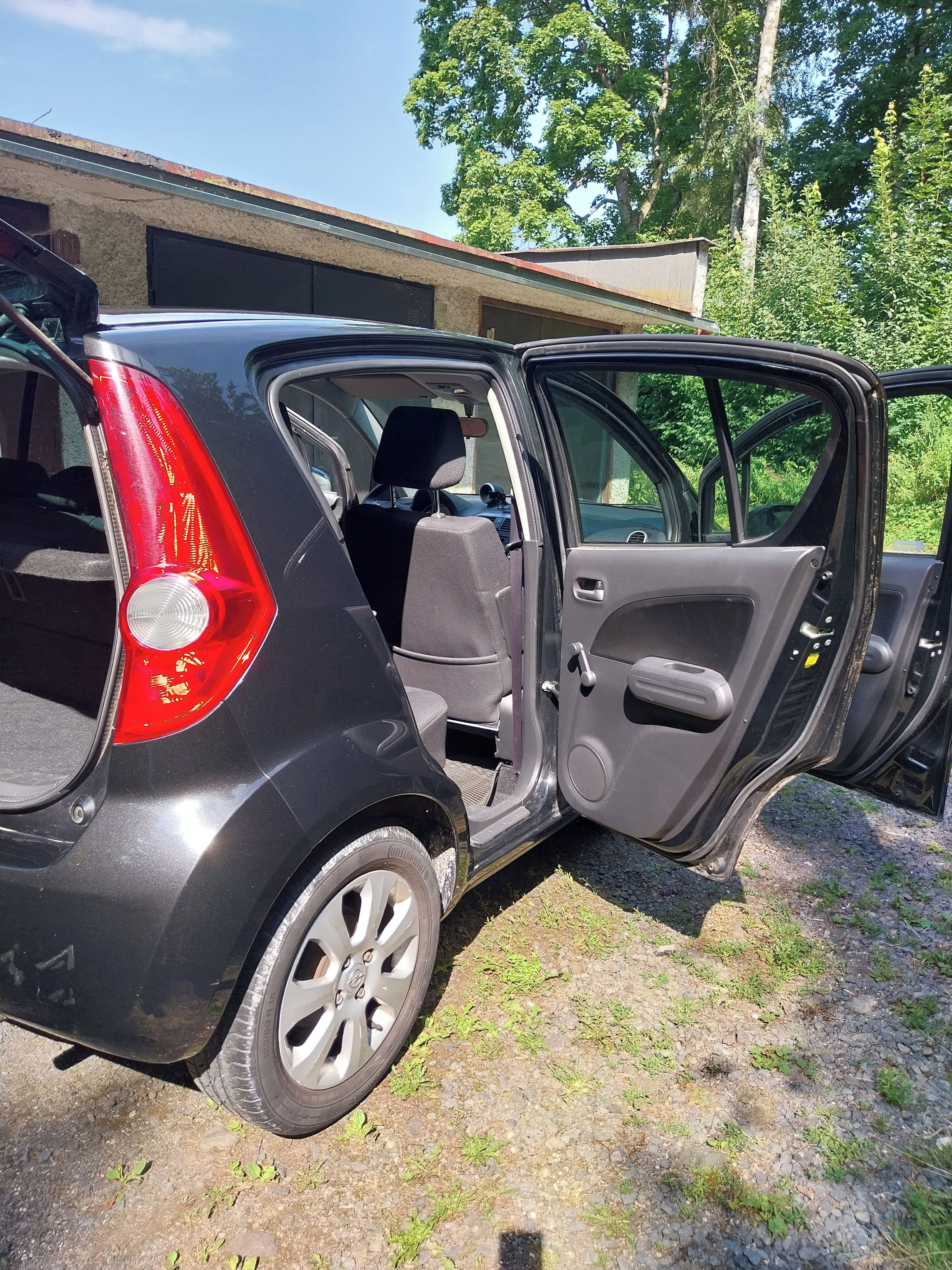 Opel Agila - fotka 5