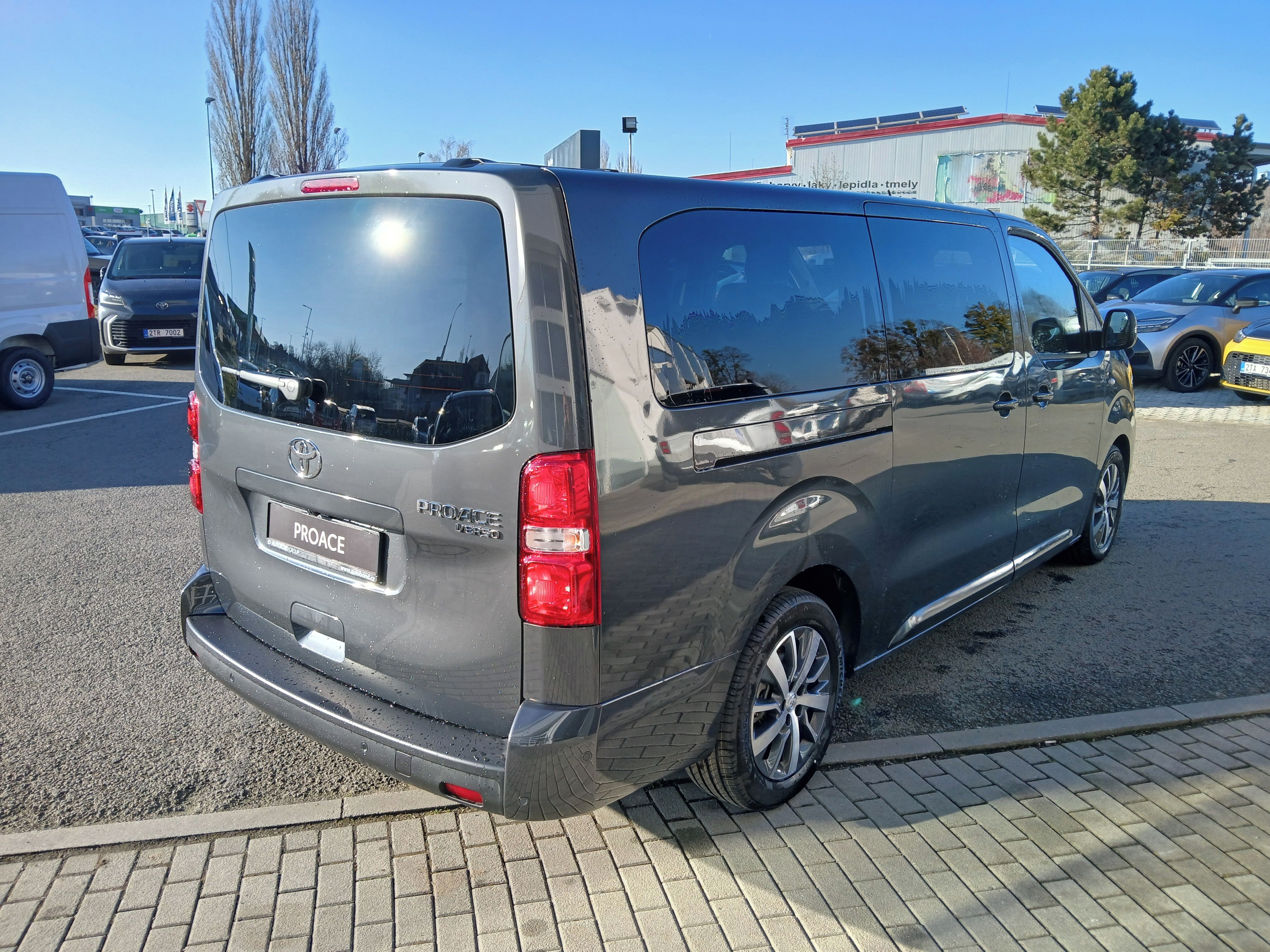 Toyota Proace Verso, 2.2L Business Comfort TAŽNÉ - fotka 5