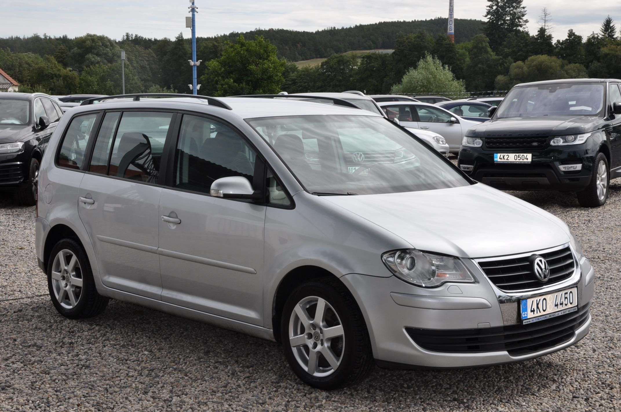 Volkswagen Touran, 1.9TDi 77kW 7.míst - fotka 2