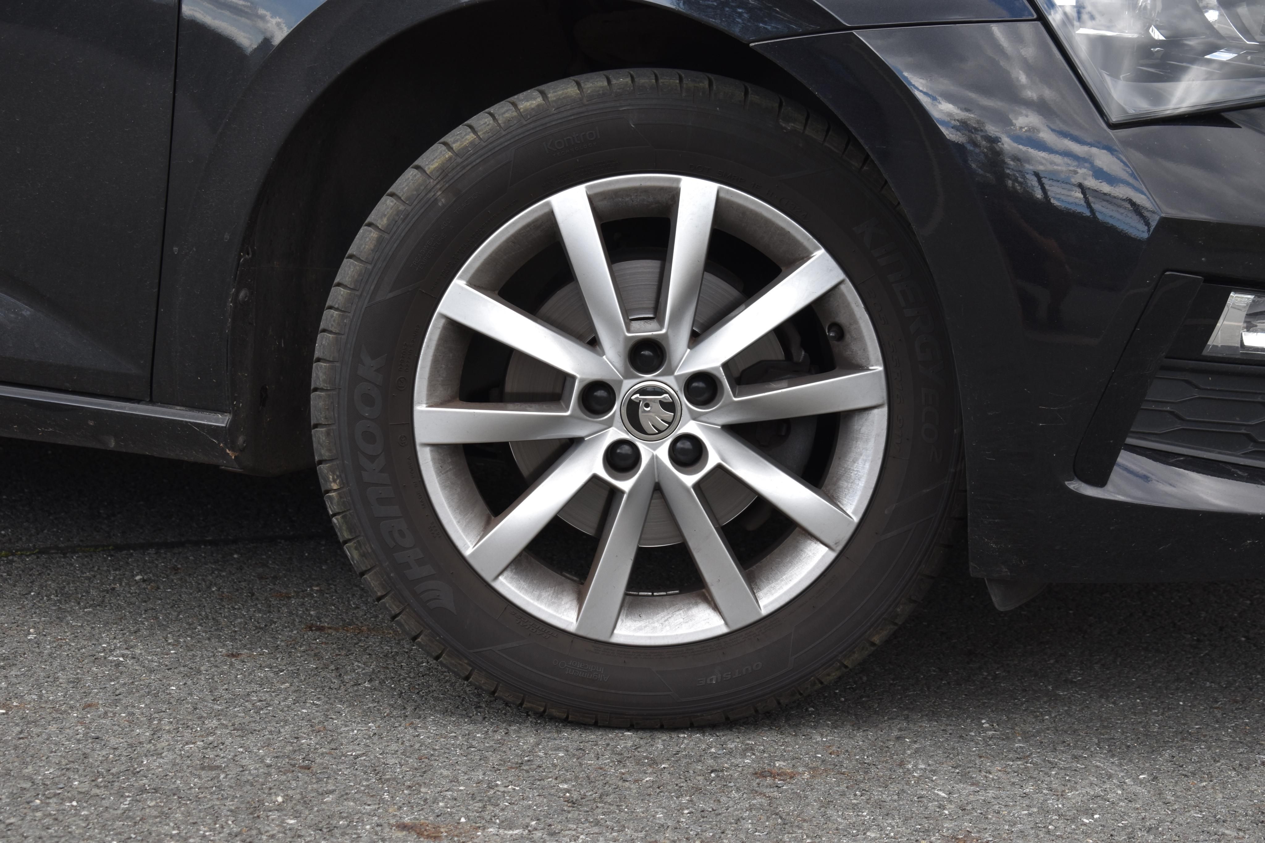 Škoda Scala, 1.5TSI/DSG/VIRTUAL/KESSY - fotka 4