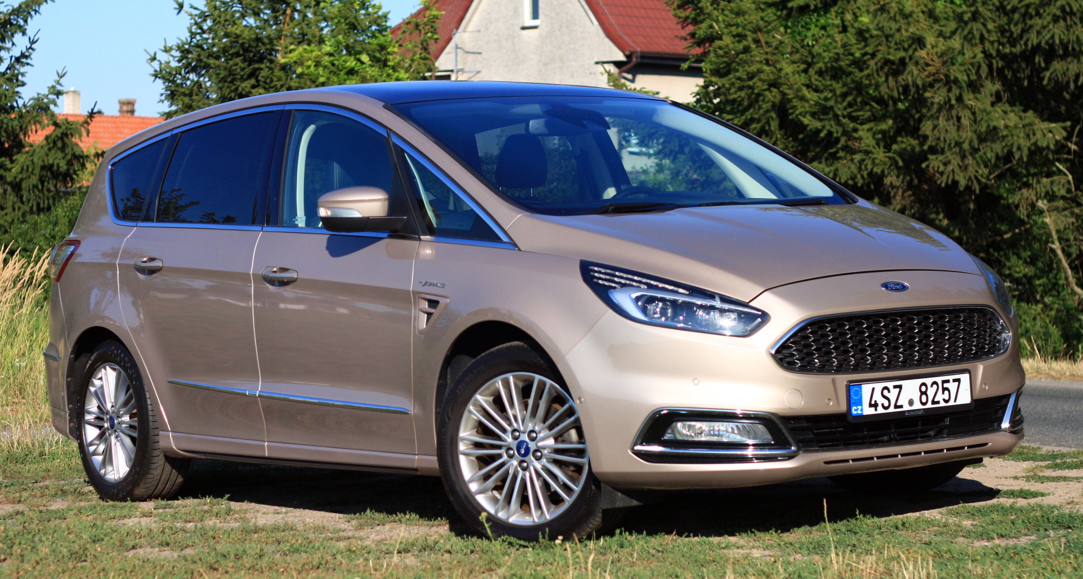 Ford S-MAX, Vignale, 132kW, aut., Webasto - fotka 2