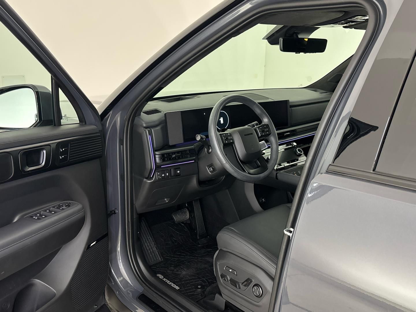 Hyundai Santa Fe, 1.6 T-Gdi HEV / 132 kW Calligr - fotka 6