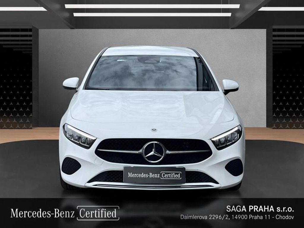 Mercedes-Benz Třídy A, Třída A 180 - fotka 2