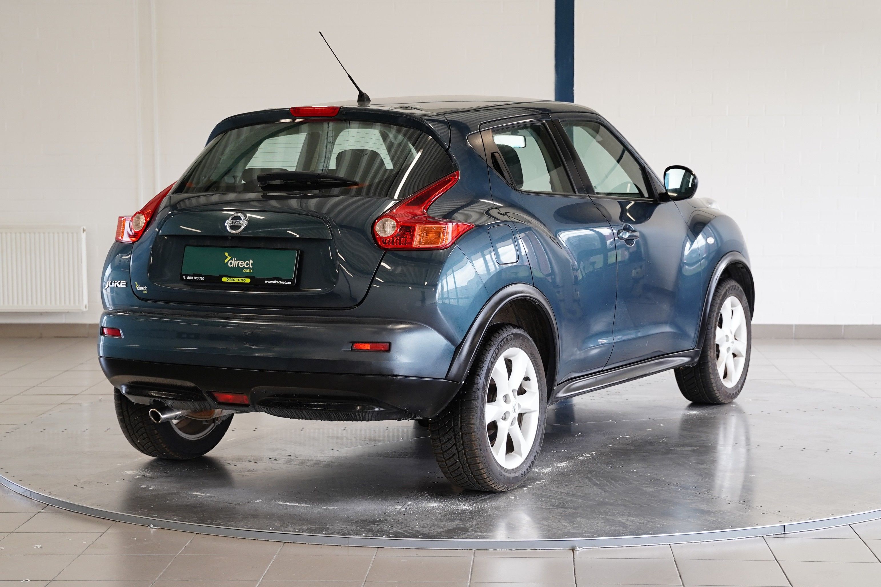 Nissan Juke, 1.6i 86 kW - fotka 2