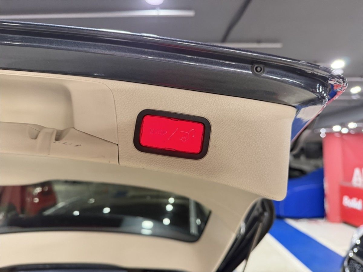 Mercedes-Benz Třídy C, 2,2 CDi - panorama - fotka 6