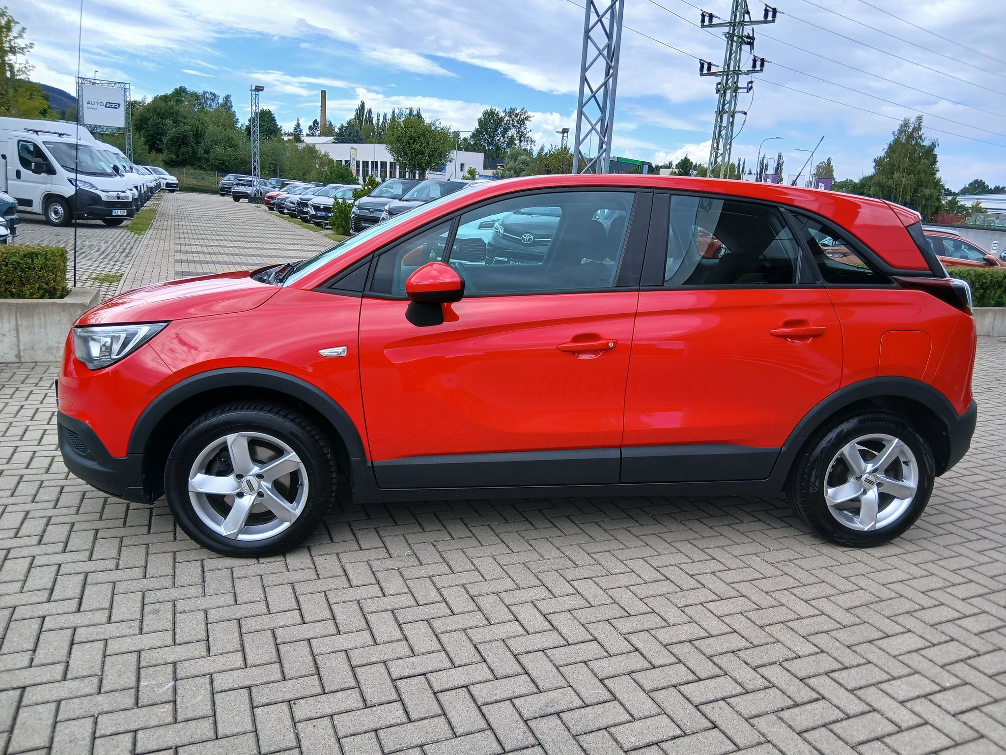 Opel Crossland X, 1.2T 81kW 1.maj., ČR, servis - fotka 3
