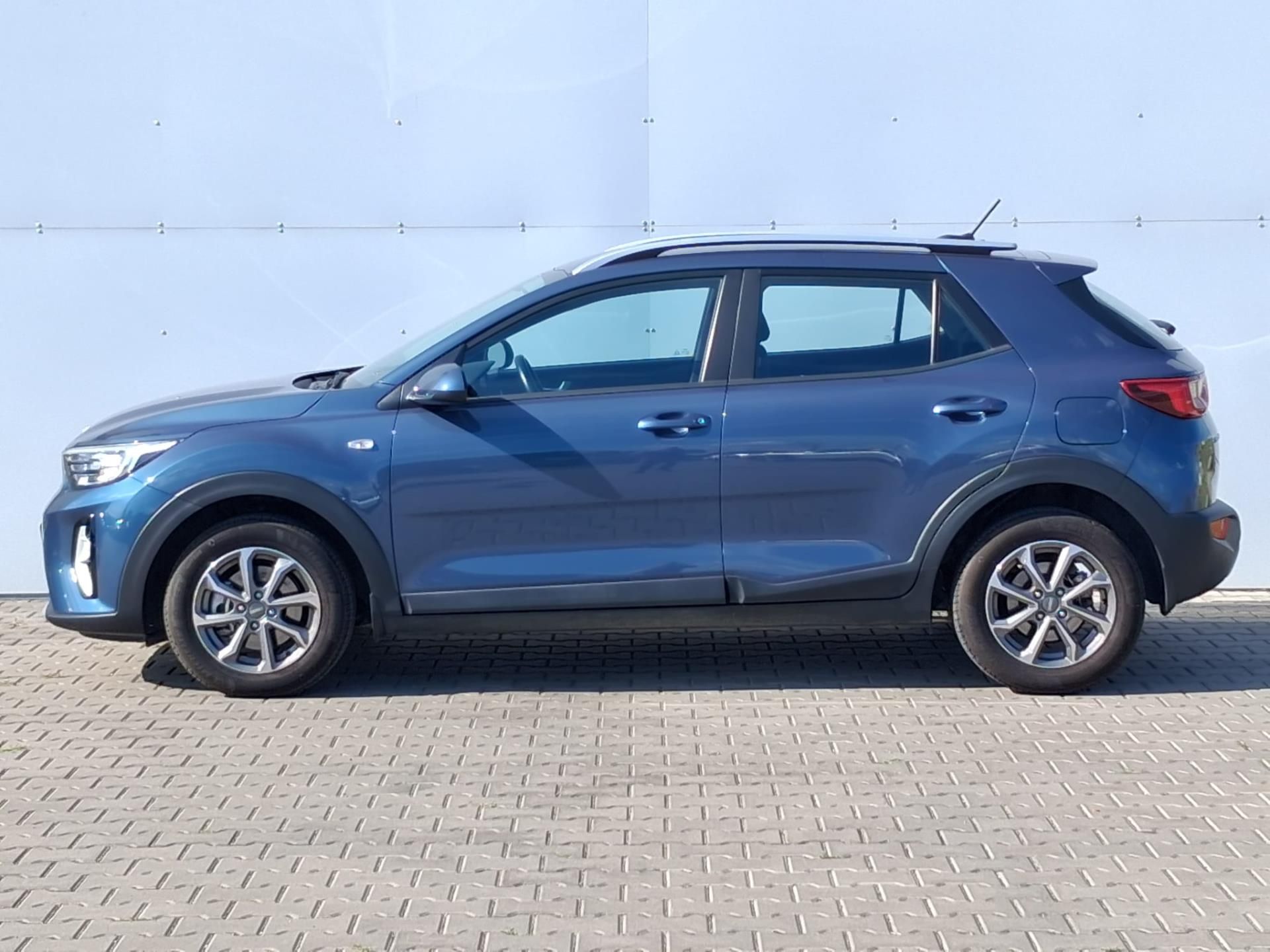 Kia Stonic, 1,2 DPI Comfort - fotka 3