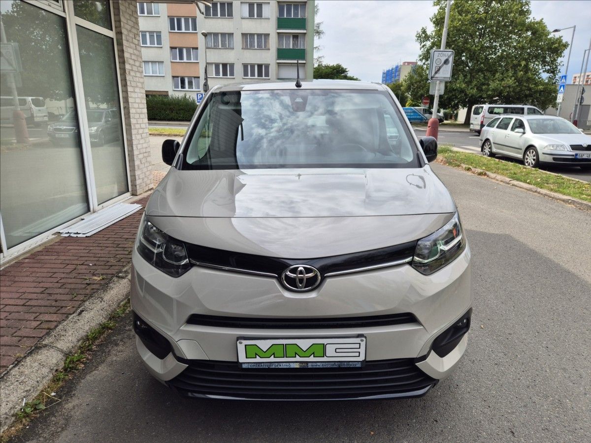 Toyota Proace City Verso, 1,2t 96KW*ČR*1.MAJ*AUTOMAT - fotka 2