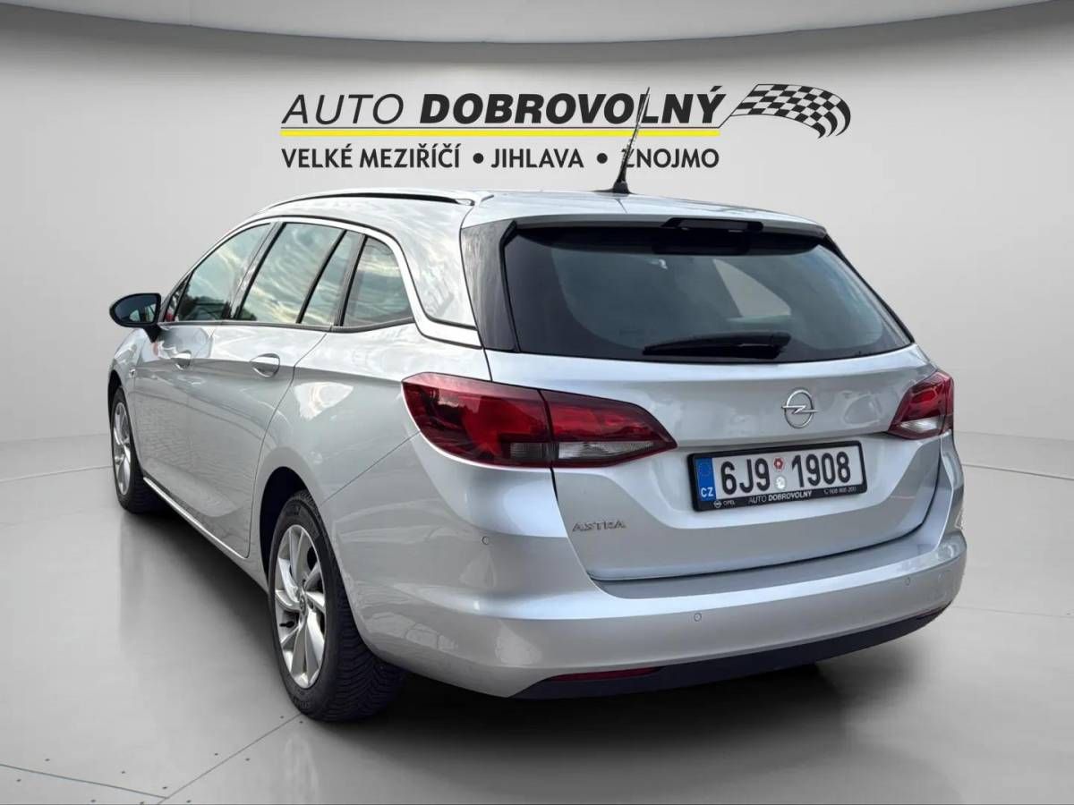 Opel Astra, Elegance Sports Tourer F 15 DV - fotka 5