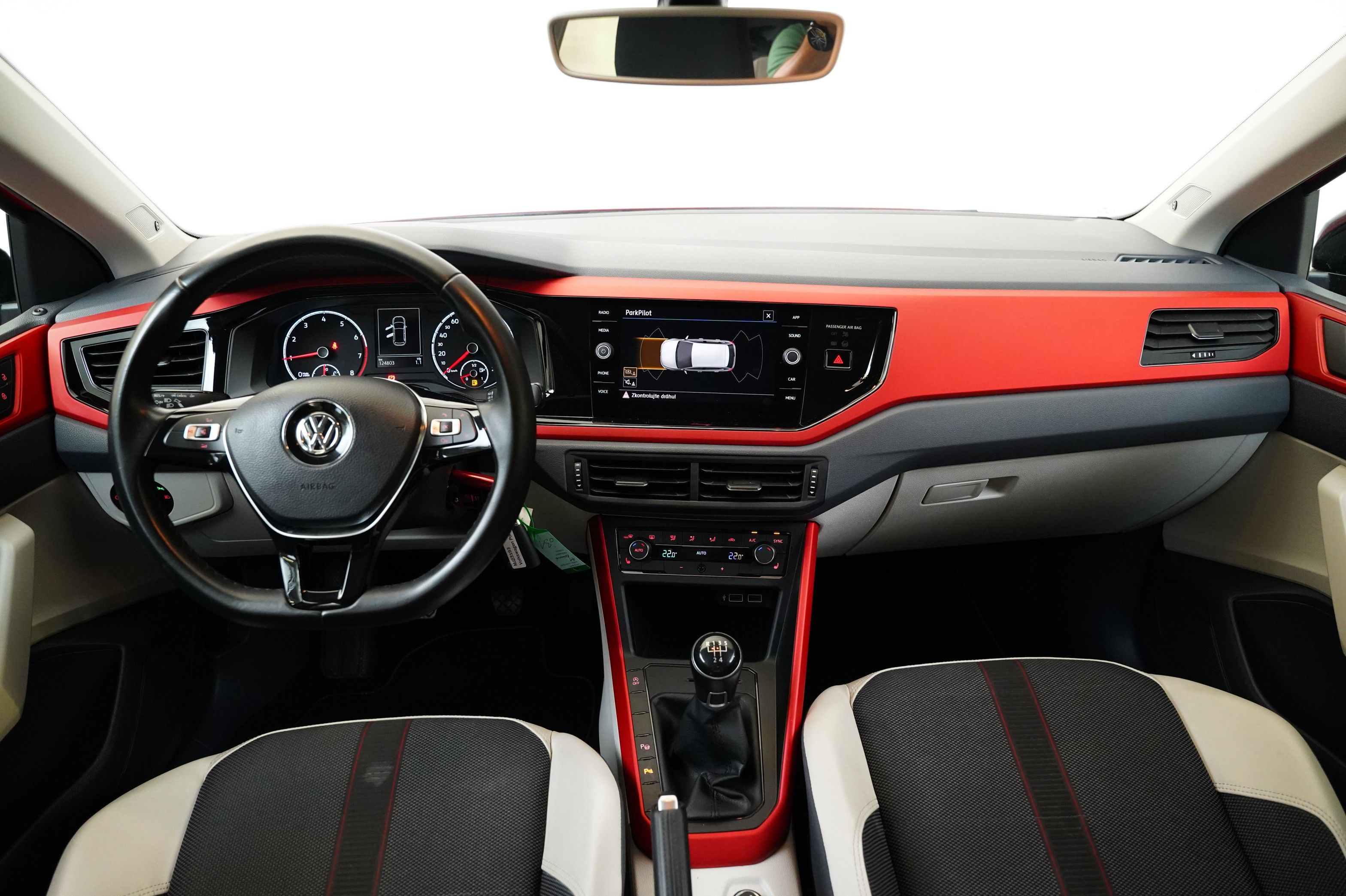 Volkswagen Polo, 1.0 TSI 70 kW Beats - fotka 5