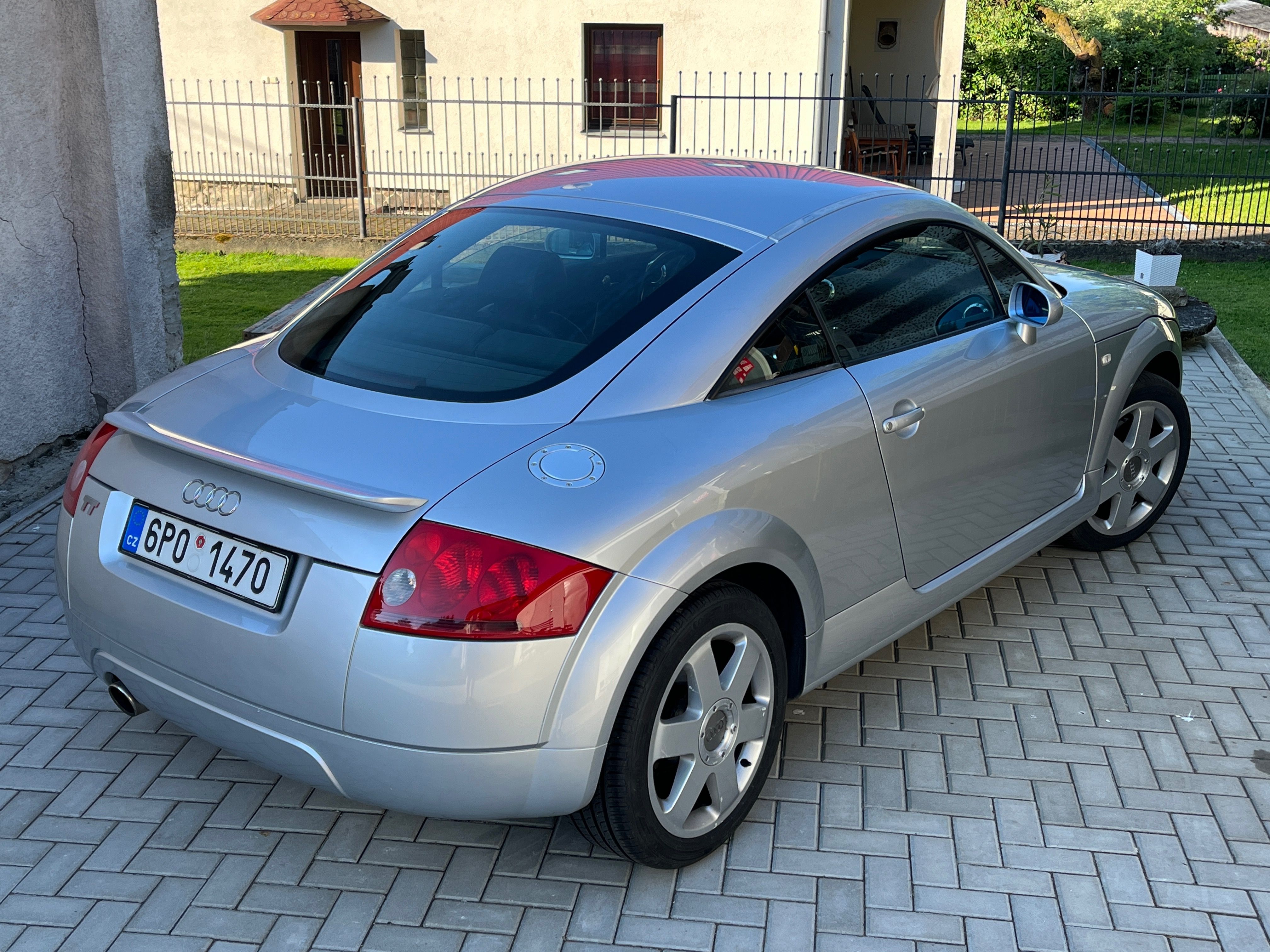 Audi TT, Audi TT Coupe 1.8t - fotka 4