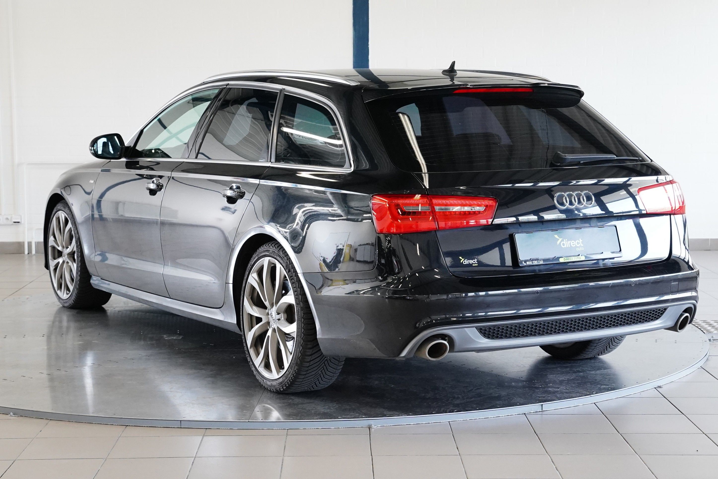 Audi A6 Avant, 3.0TDI 230 kW S-line - fotka 4