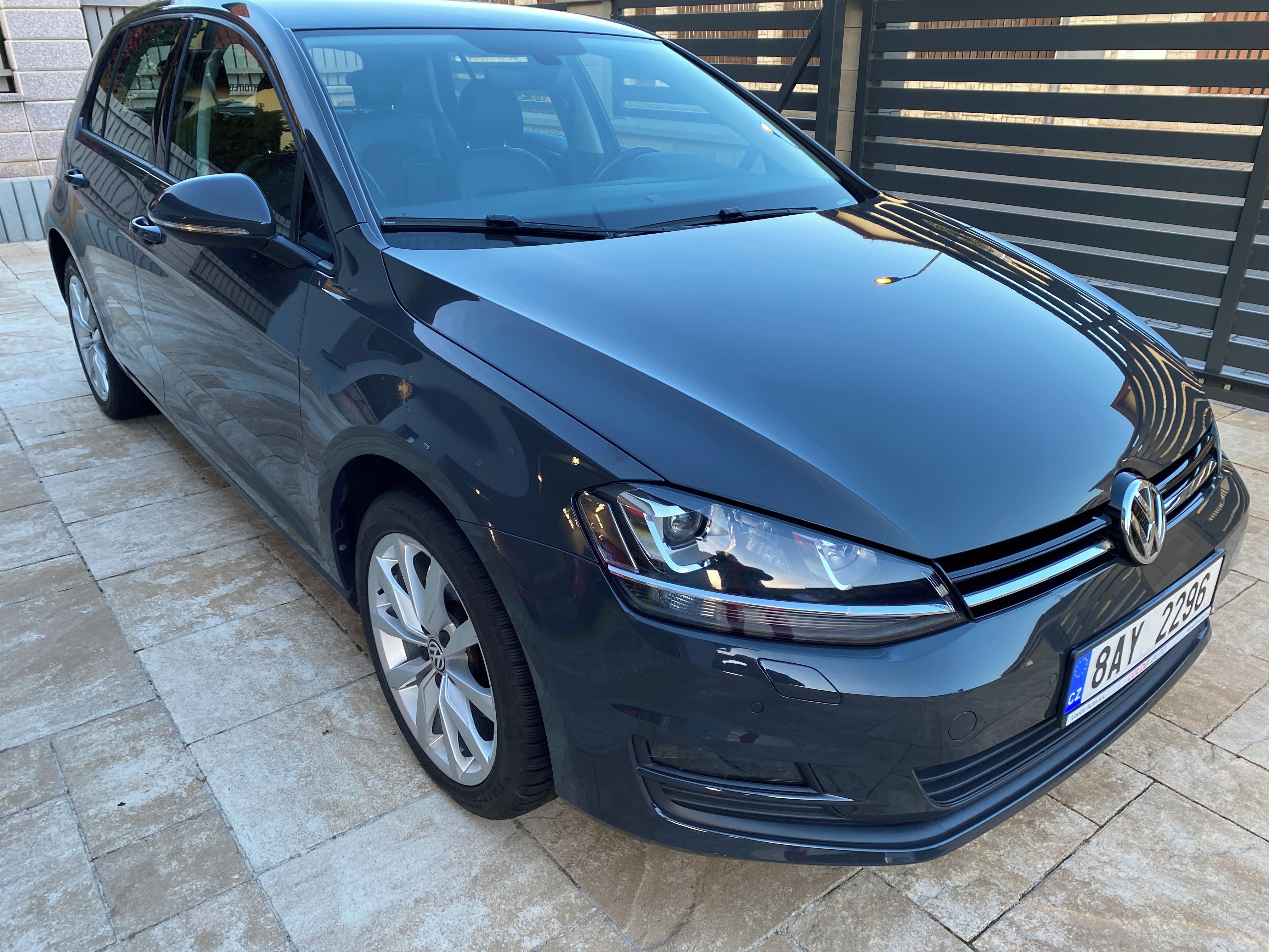 Volkswagen Golf, 1,4Tsi, DSG, ČR, Super stav! - fotka 2
