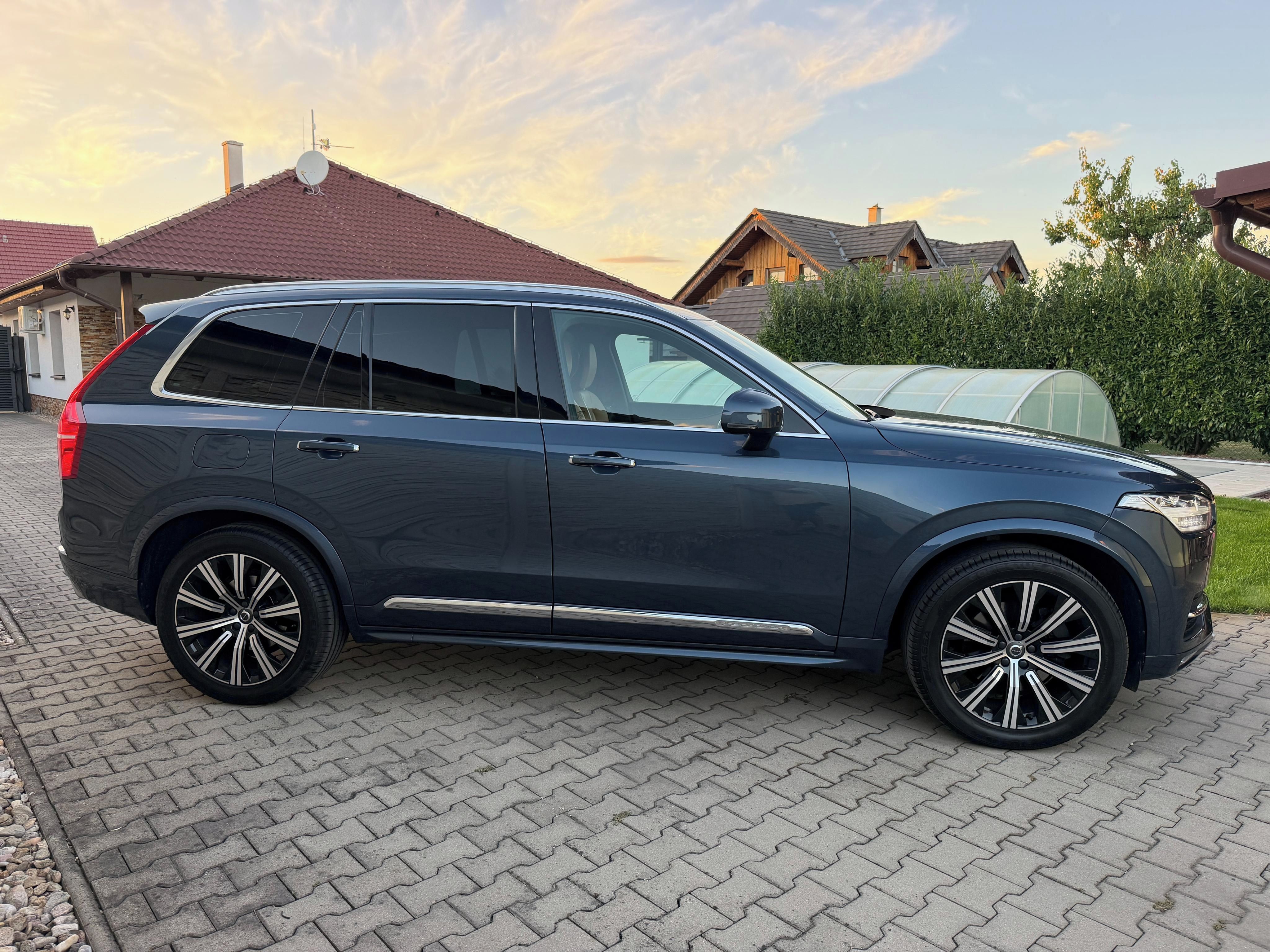 Volvo XC90, 2.0 D5 7 M, INSCRIP. VZDUCH - fotka 4