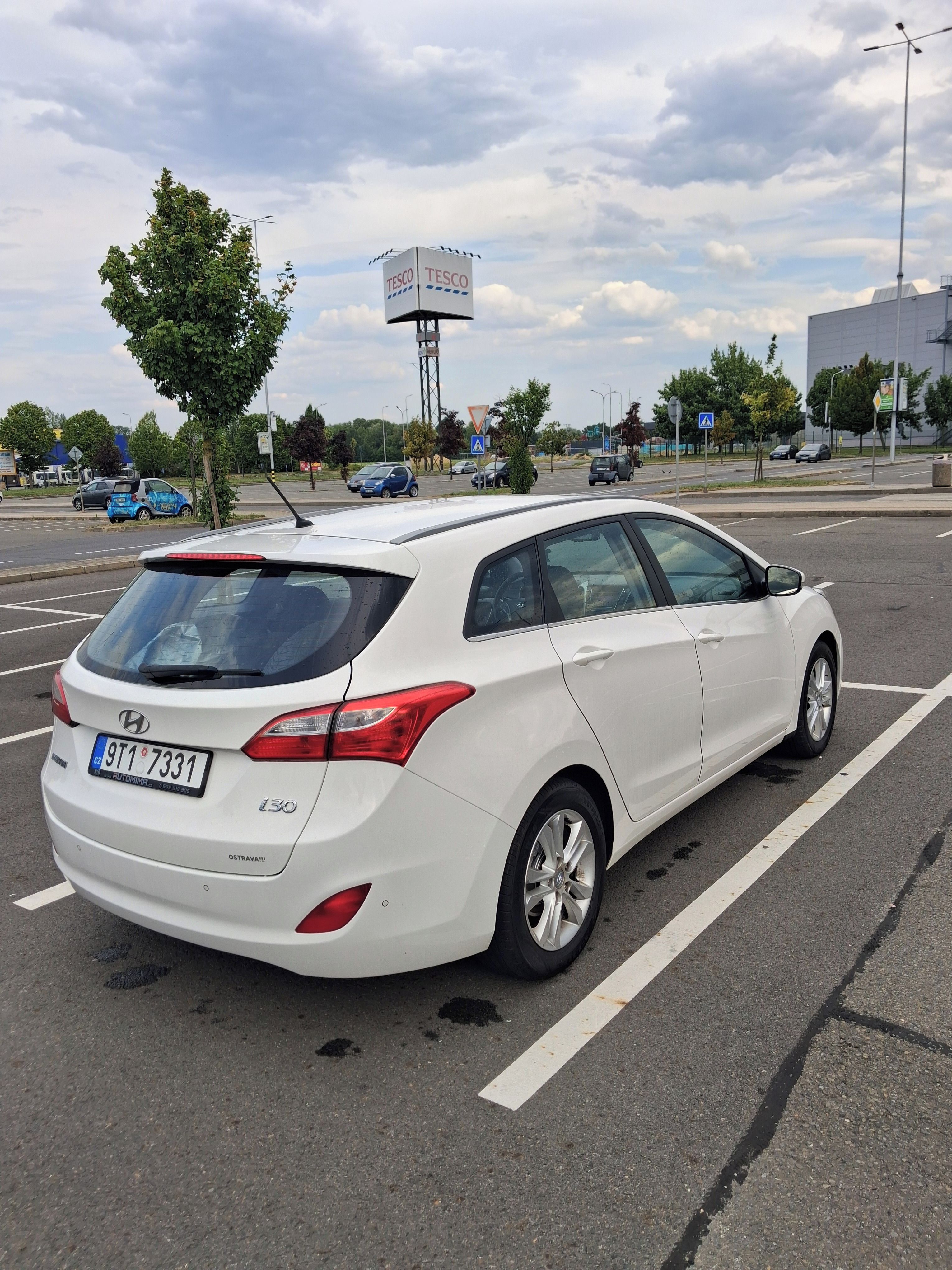 Hyundai i30, Hyundai i30 Kombi 2014, 88 kW - fotka 6