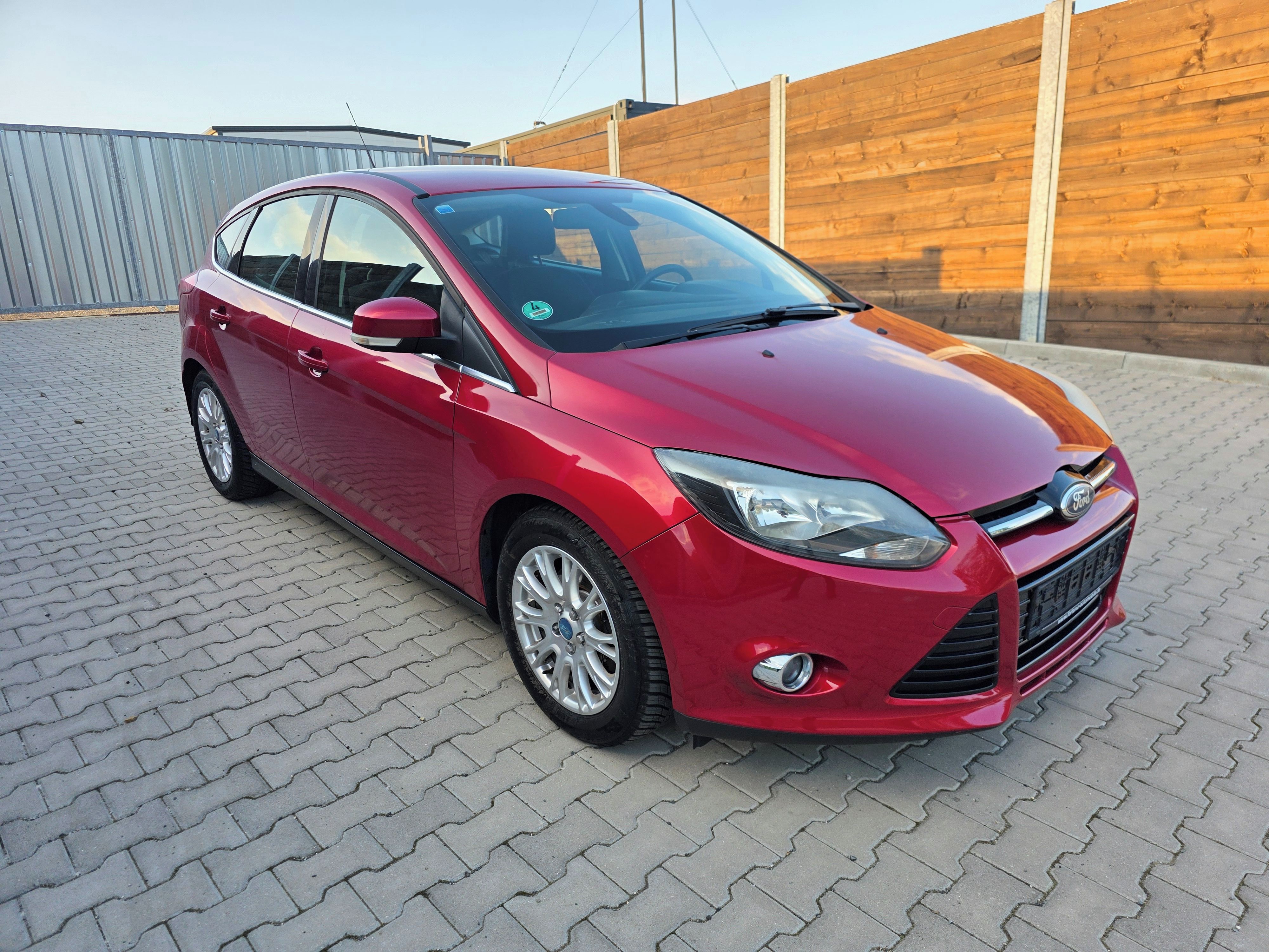 Ford Focus, 1.6 110kW 2.majitel Serviska - fotka 2