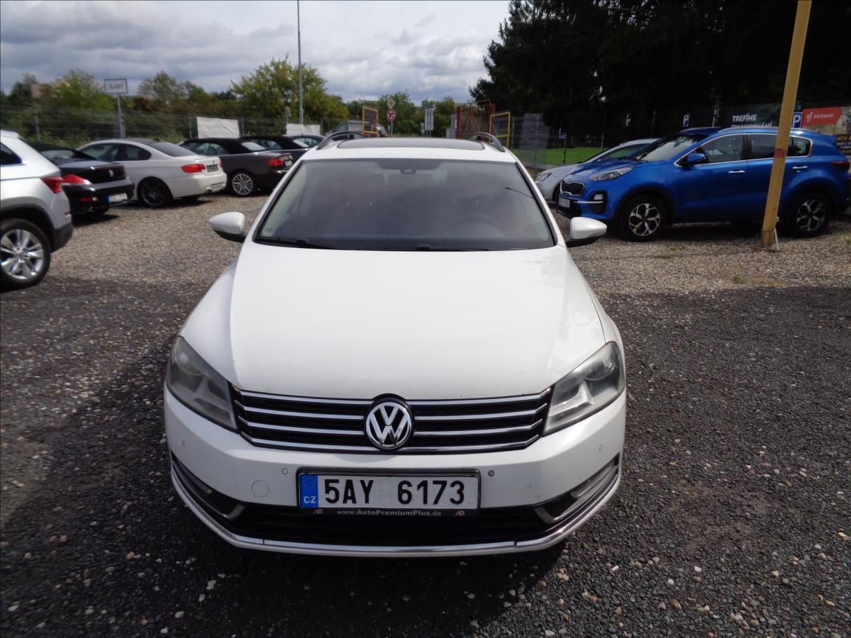Volkswagen Passat, 2,0 - fotka 2