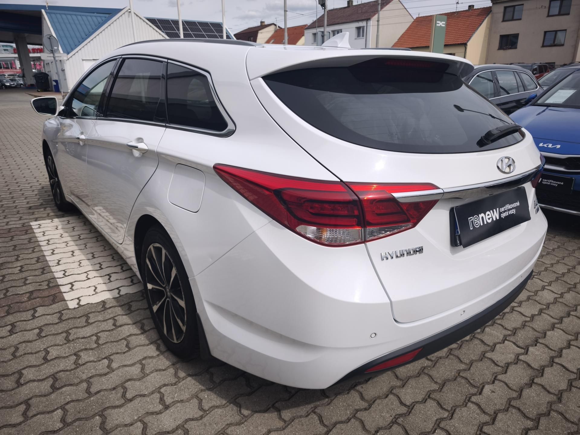 Hyundai i40, 2019 ČR 1.6 CRDi 100kW Success - fotka 4