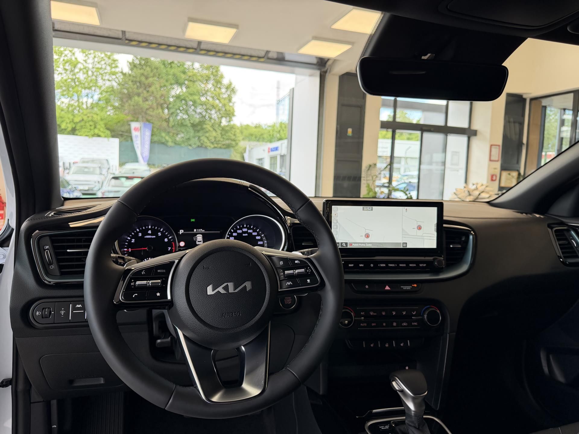 Kia XCee´d, 1,6 T-GDi 7DCT STEEL EDITION - fotka 6