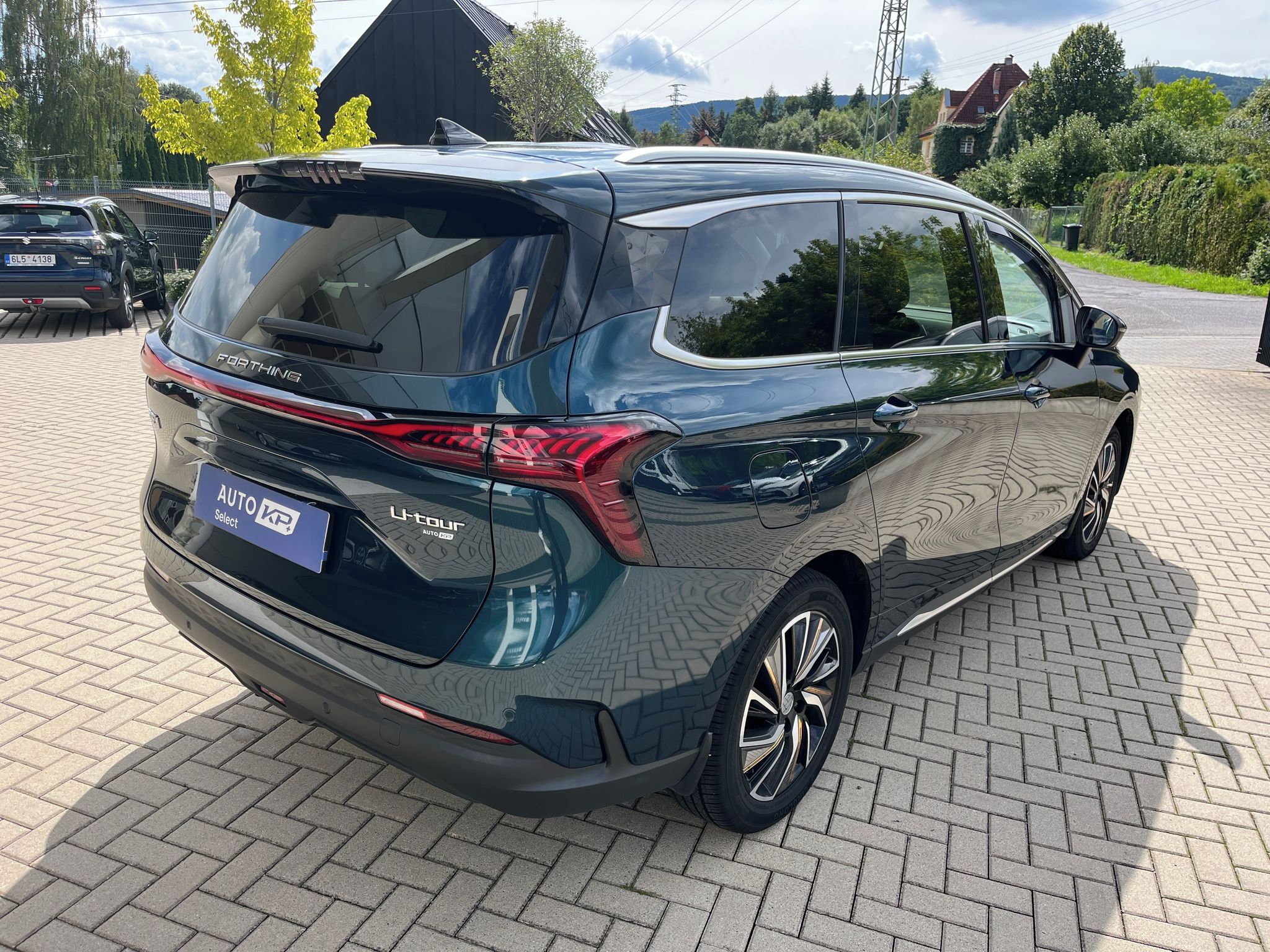 Dongfeng U-Tour, 1,5 Turbo 130kW Exclusive FR - fotka 6