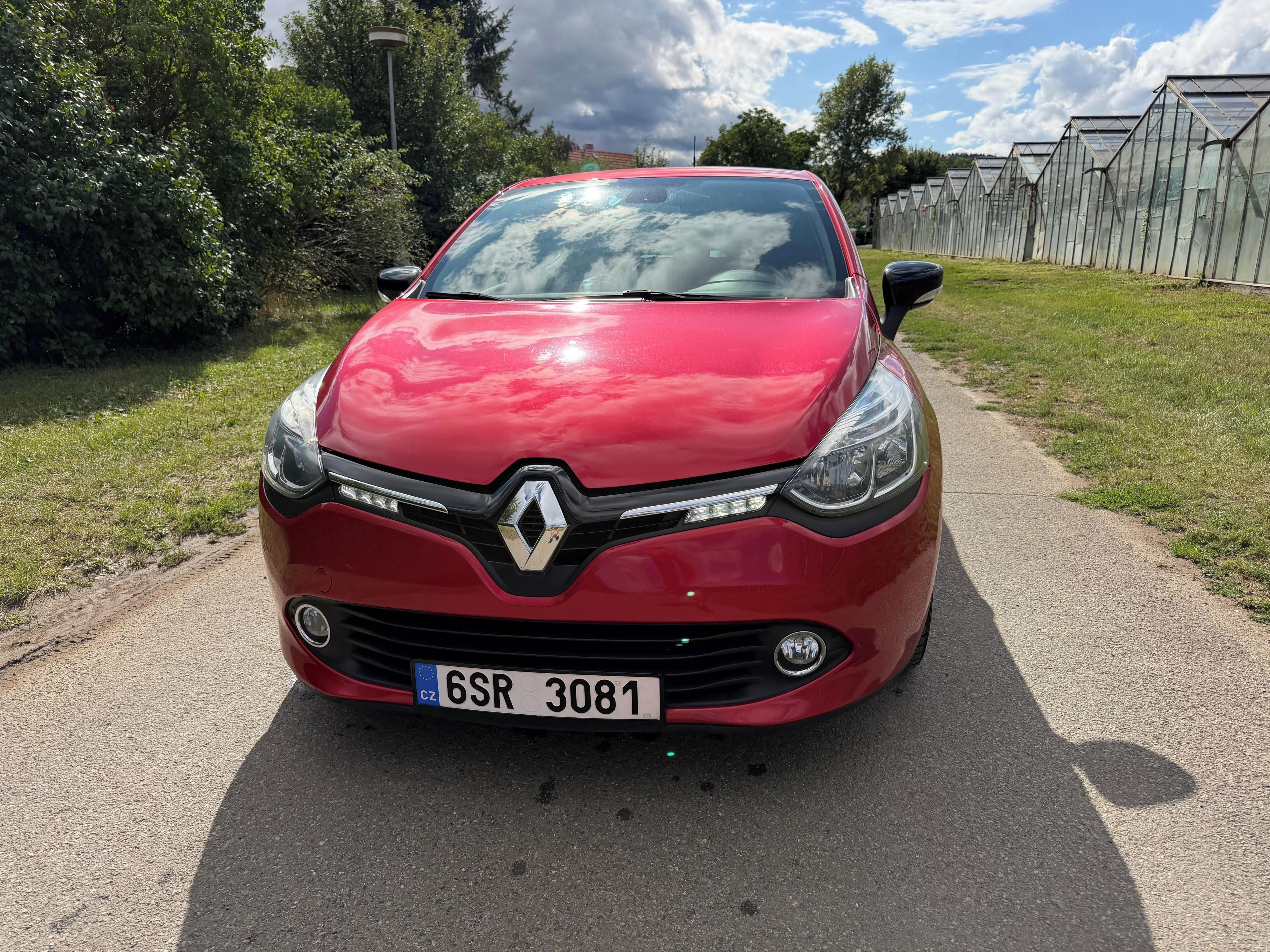 Renault Clio, 1. maj. původ ČR,celoroč garáž - fotka 5