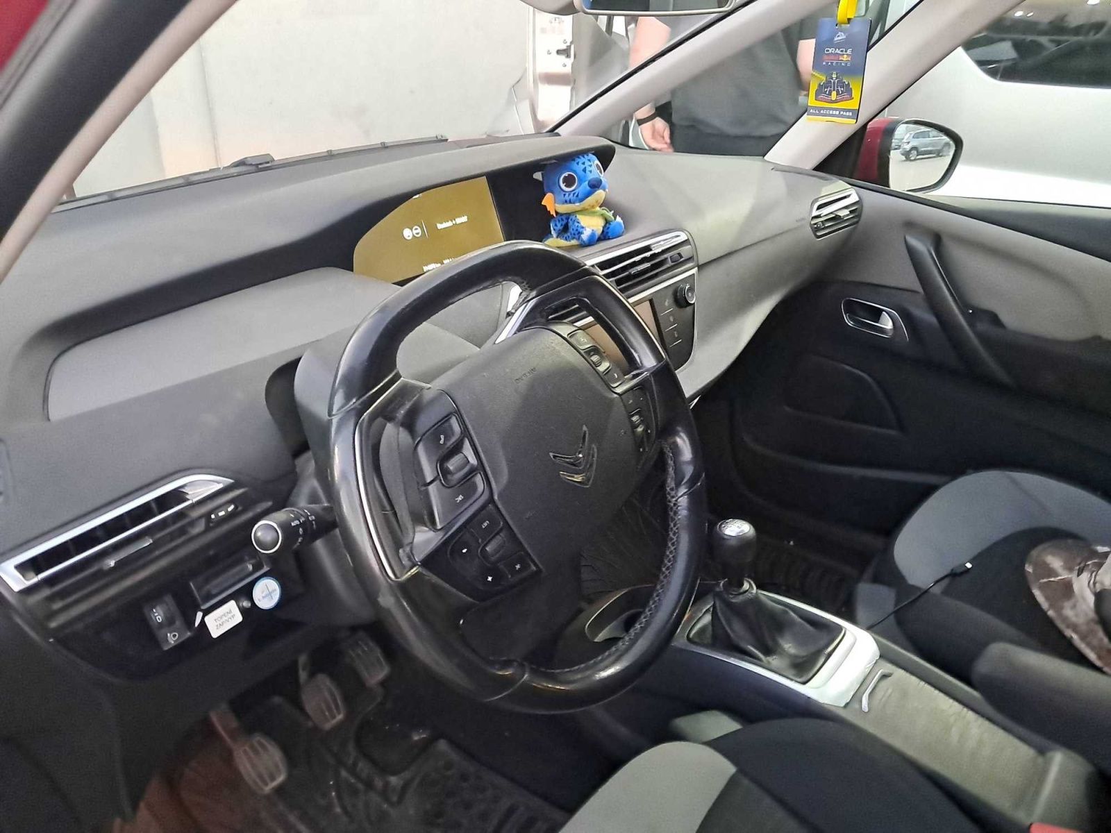 Citroën Grand C4 Picasso, 2.0 HDI, Automatická klima - fotka 3