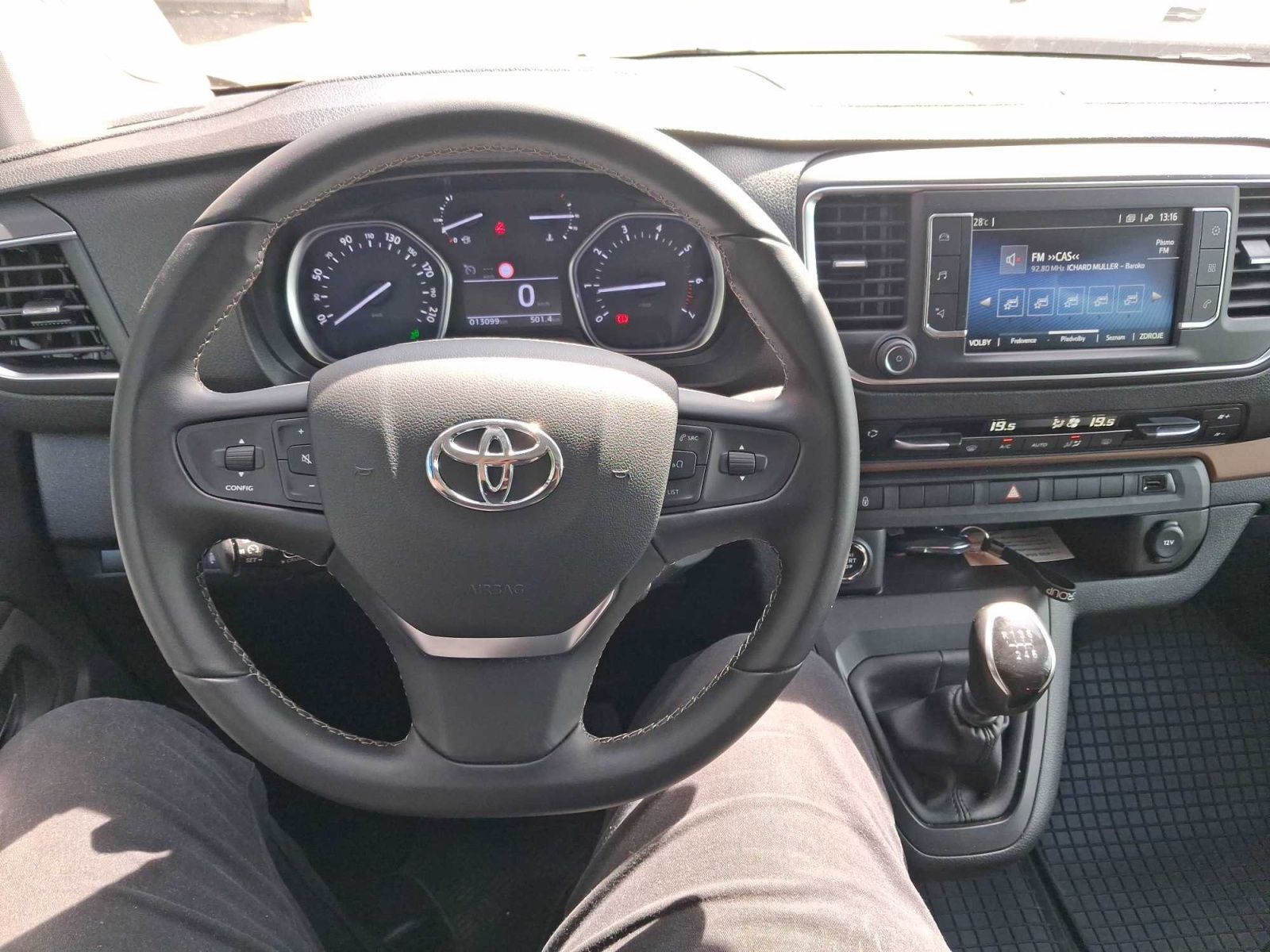 Toyota Proace Verso, 2.0 D-4D, ČR, 1Maj - fotka 3