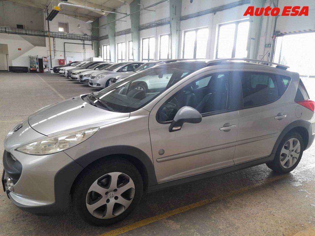 Peugeot 207, 1.6i