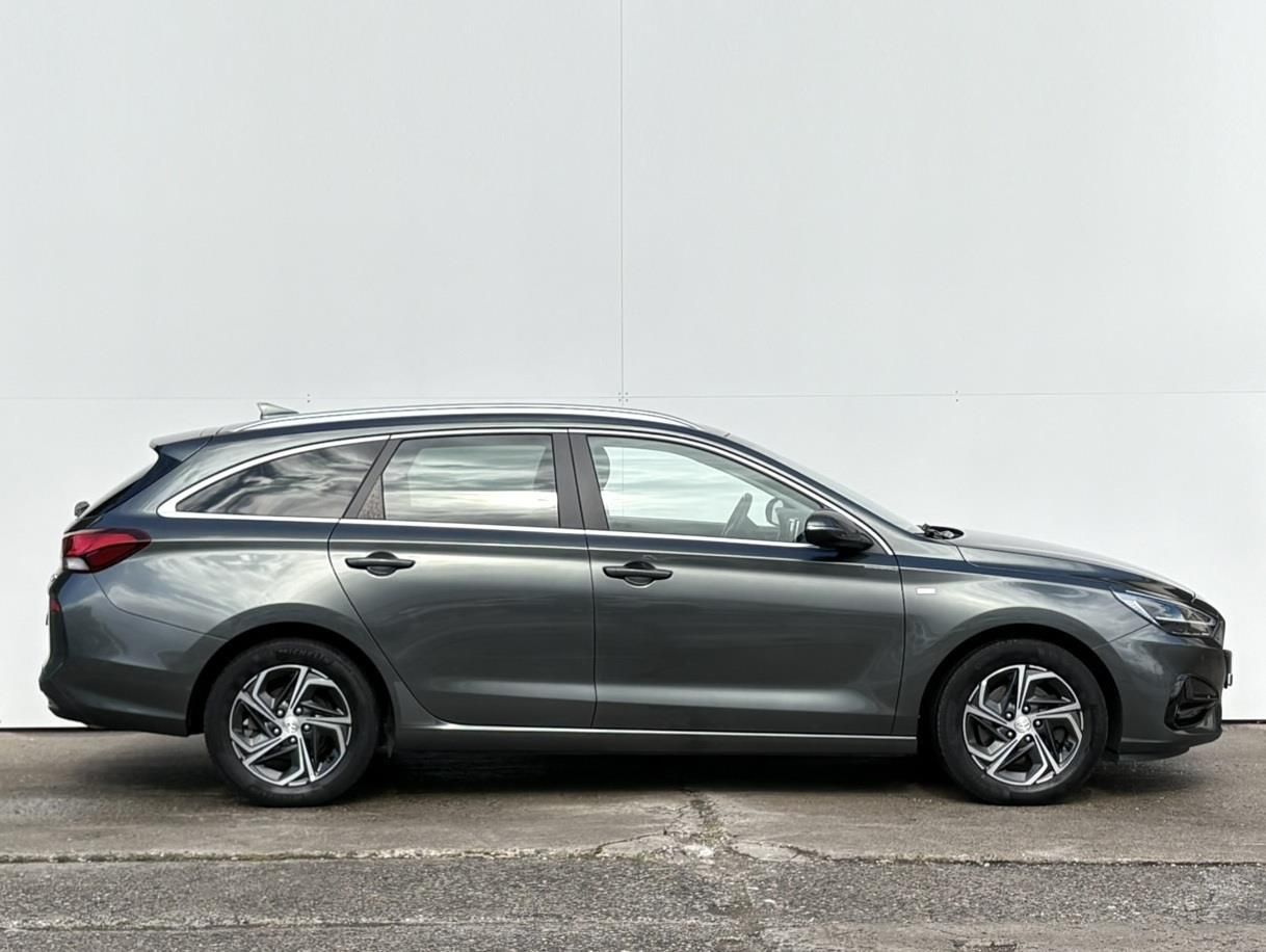 Hyundai i30, 1.5 T-GDI 117kW Family SMART - fotka 2
