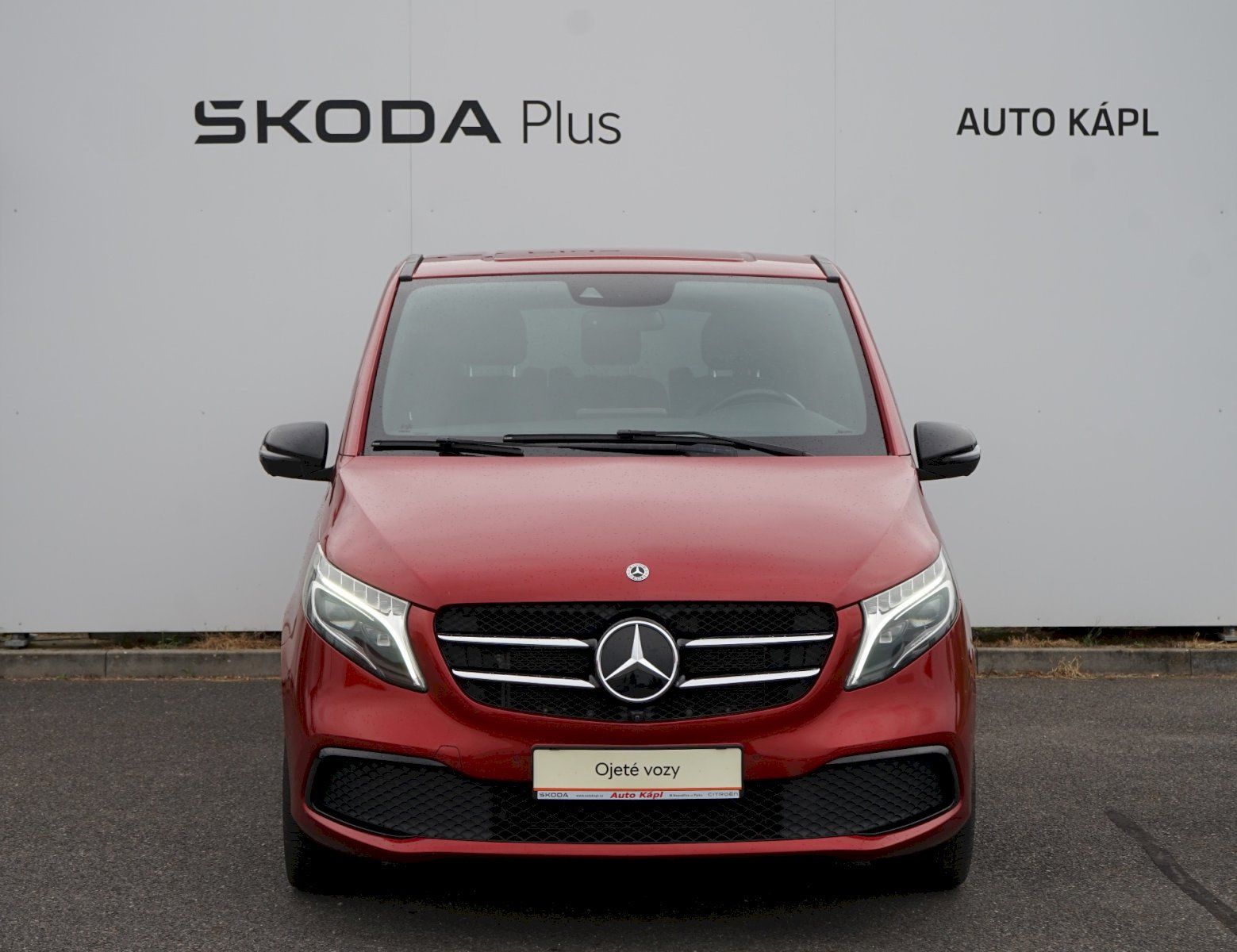 Mercedes-Benz Třídy V, V 300d L Auto 4MATIC 7-míst We - fotka 3