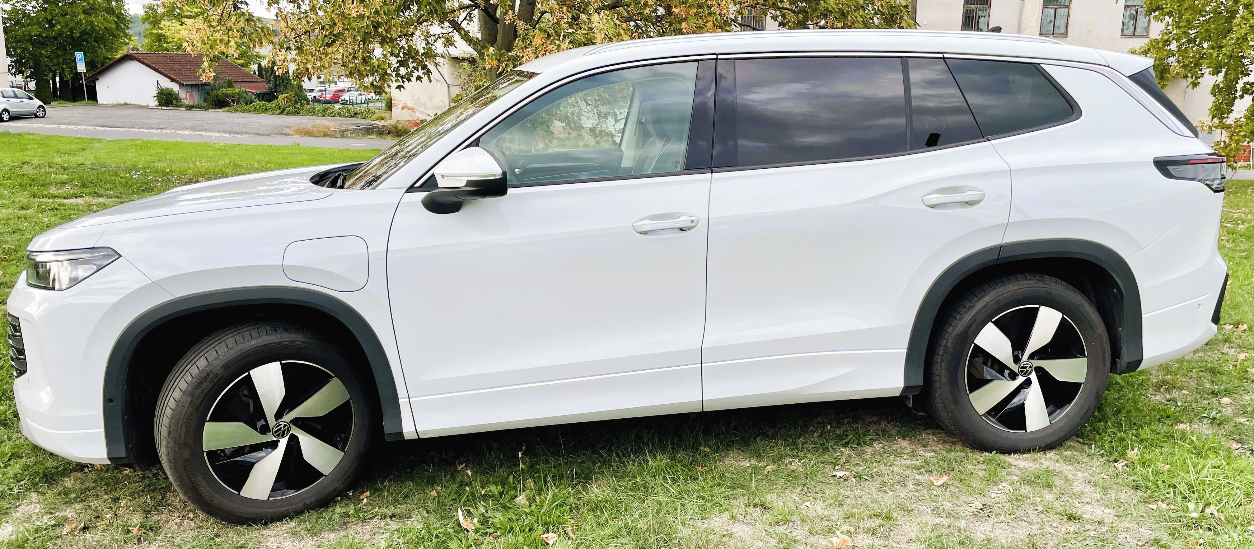 Volkswagen Tayron, Elegance 1,5 TSI eHYBRID - fotka 4