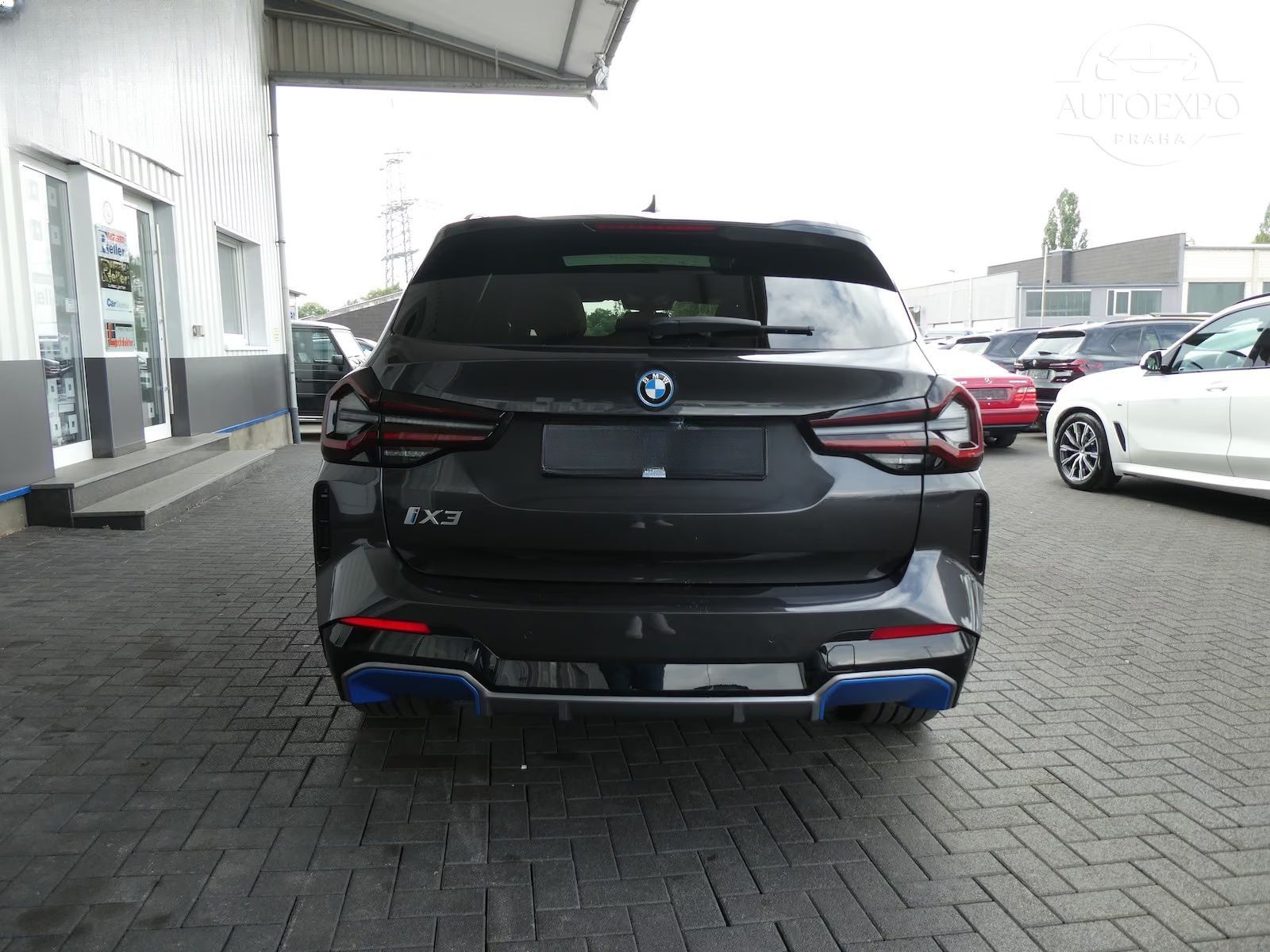 BMW iX3, Inspiring M Sport, Panorama* - fotka 6
