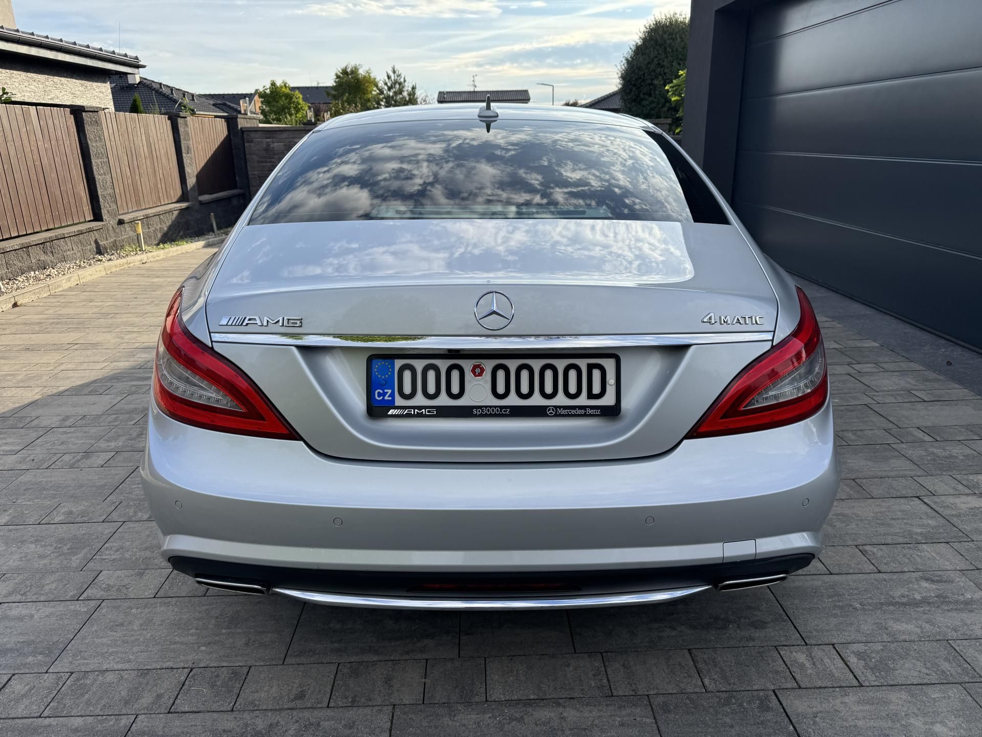 Mercedes-Benz CLS, 350 CDI, 4Matic, AMG - fotka 5