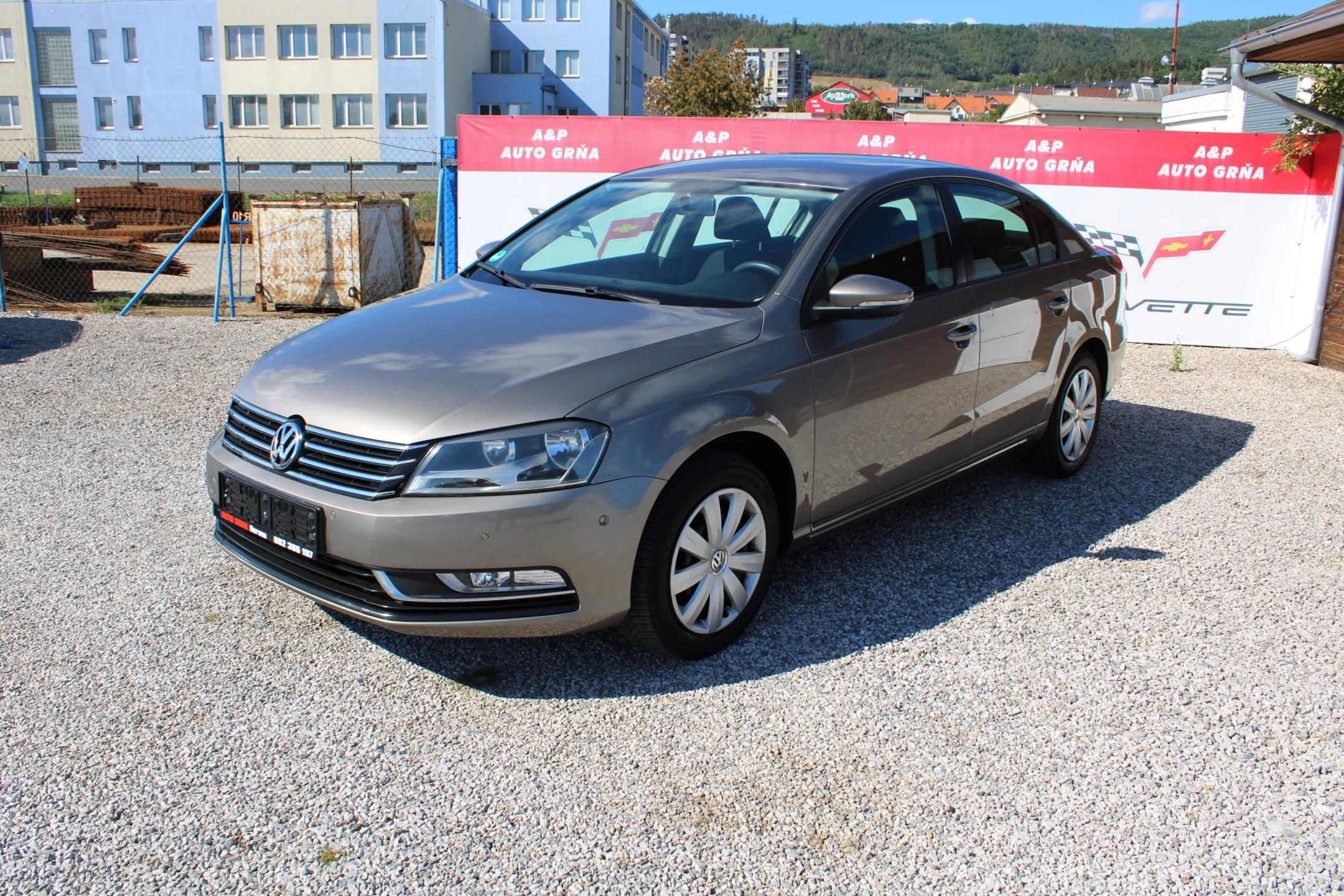 Volkswagen Passat, 1.4TSI KLIMA EL.OKNA TAŽNÉ - fotka 3