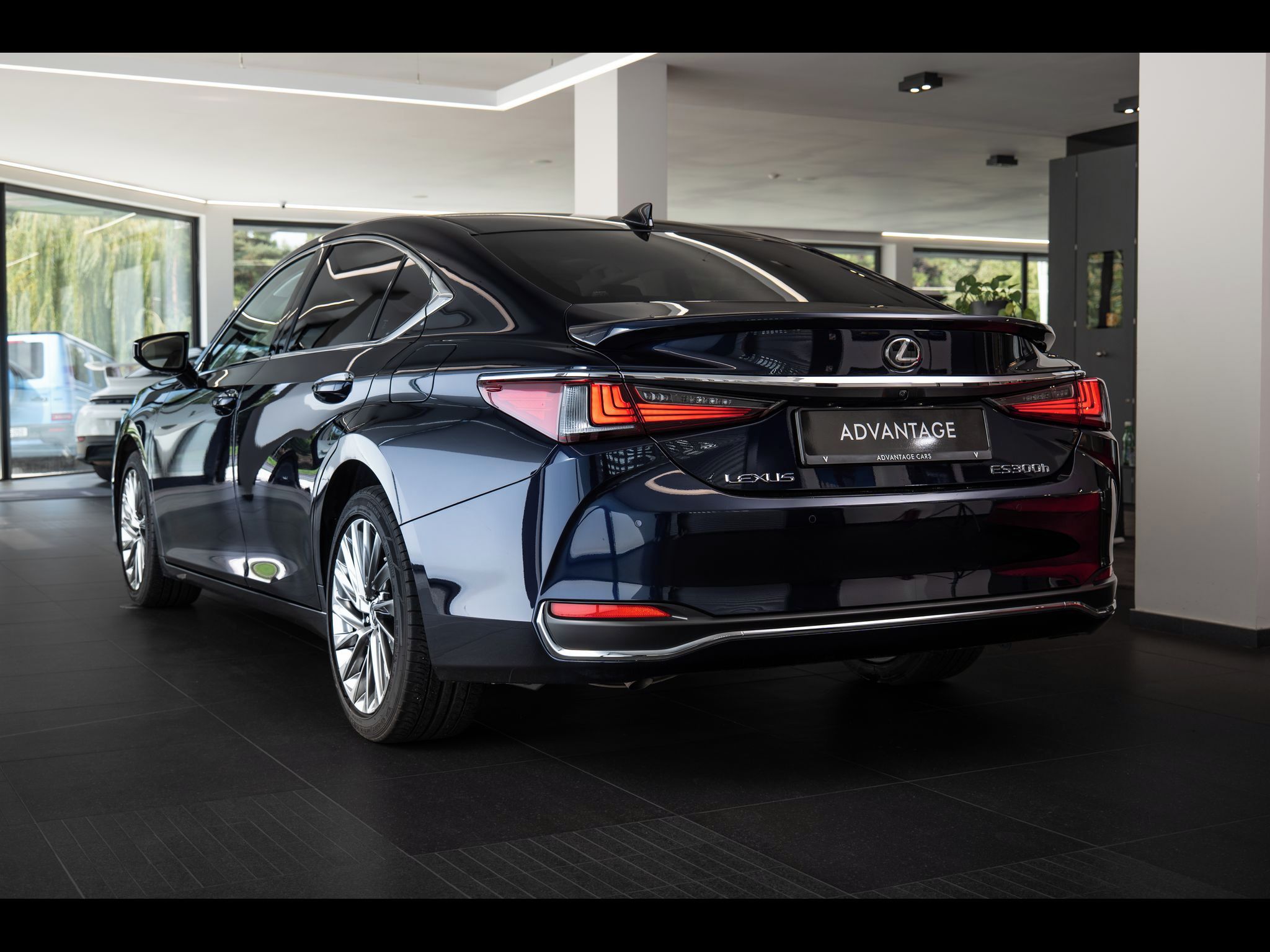 Lexus ES 300h, H/MarkLevinson/360/Vyhřívaná/V - fotka 3