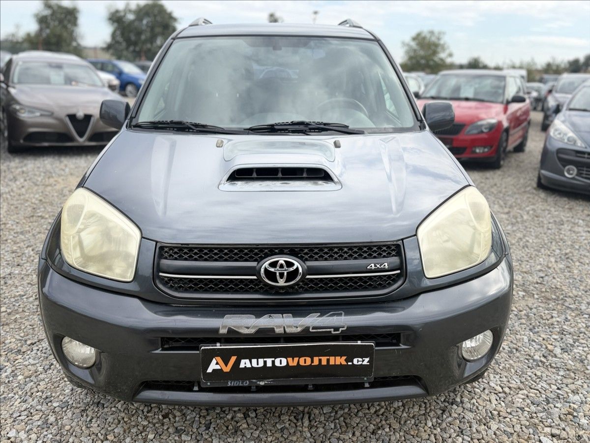 Toyota Rav4, 2,0 D-4D 4X4 TAŽNÉ - fotka 2
