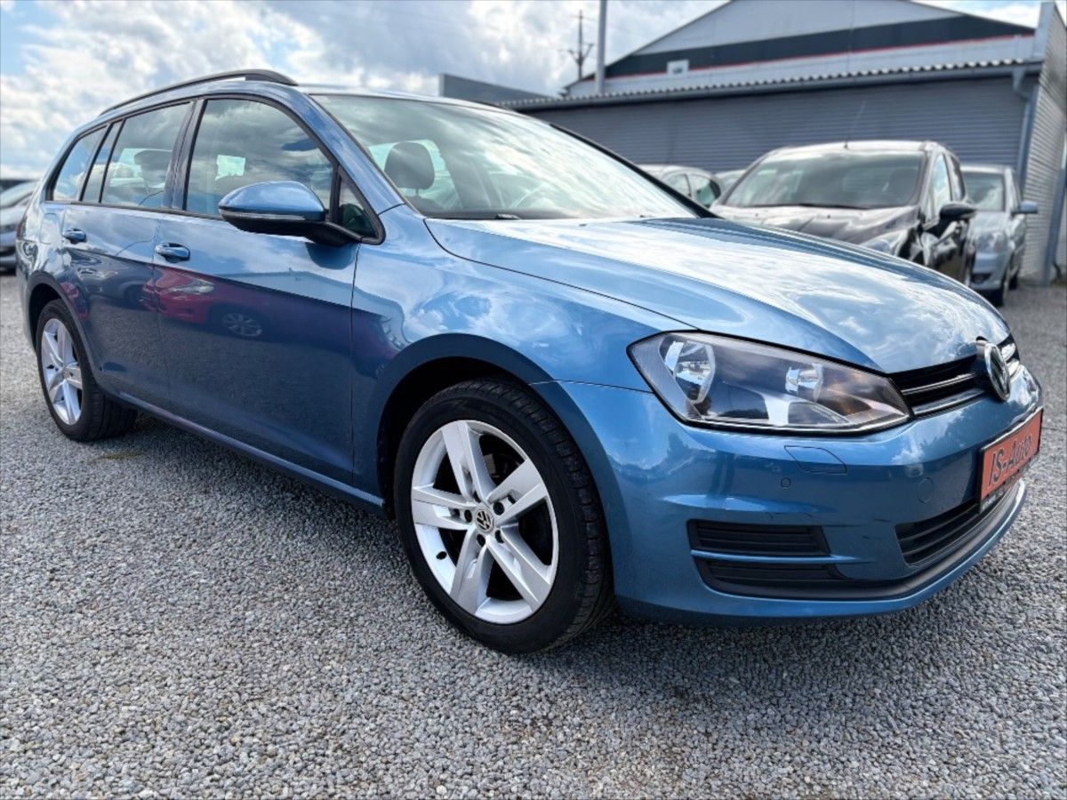 Volkswagen Golf, 1,6 TDI COMBI - fotka 2