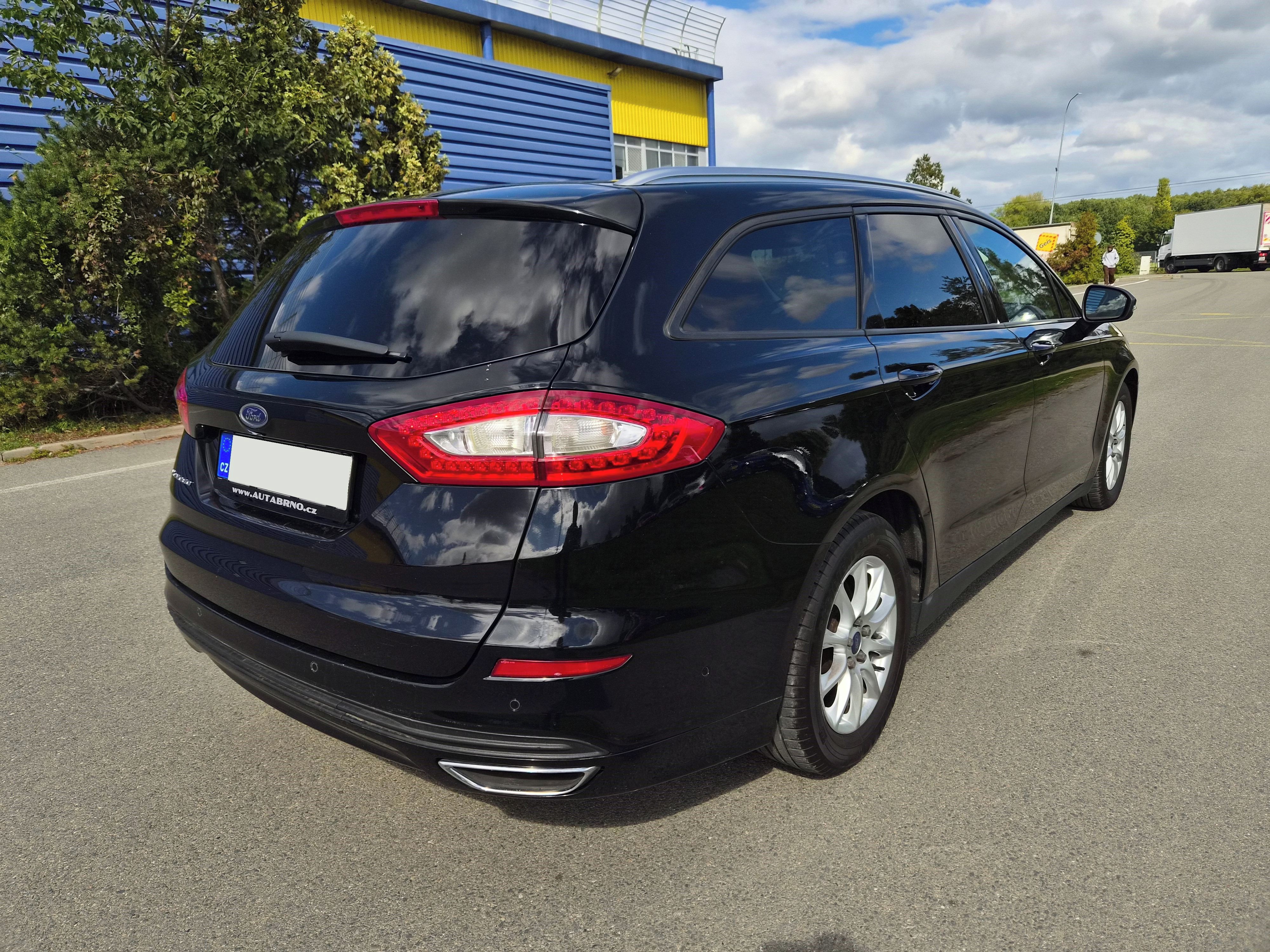 Ford Mondeo, 2.0TDCI 132KW MANUÁL NAV VÝHŘ. - fotka 4