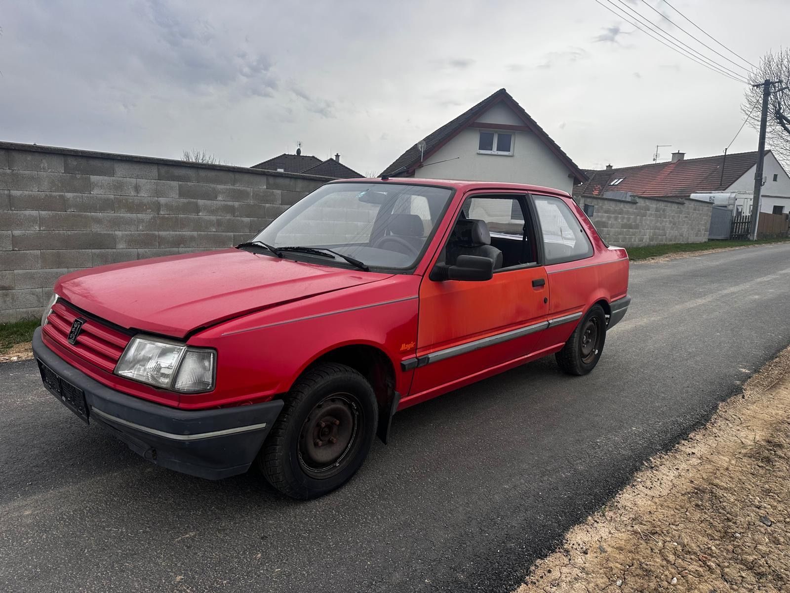 Peugeot 309