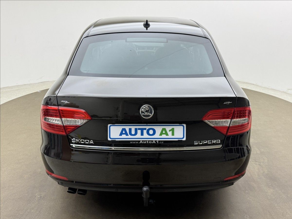 Škoda Superb, 2,0 125kW L&K VÝHŘEV TAŽNÉ ČR - fotka 5