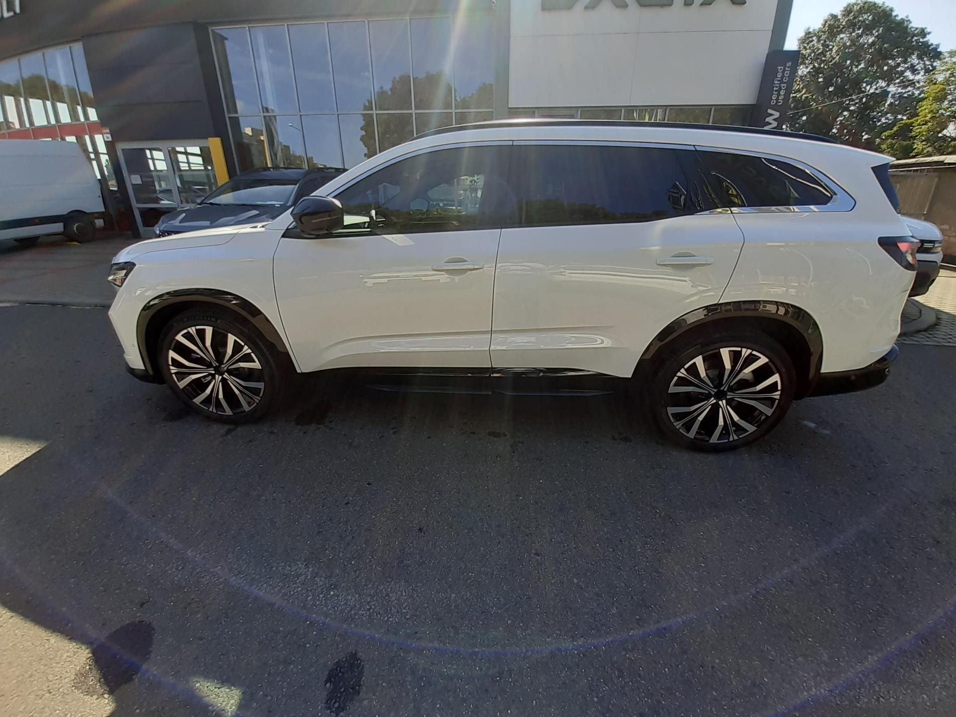 Renault Espace, Iconic full hybrid E-Tech 200k - fotka 6