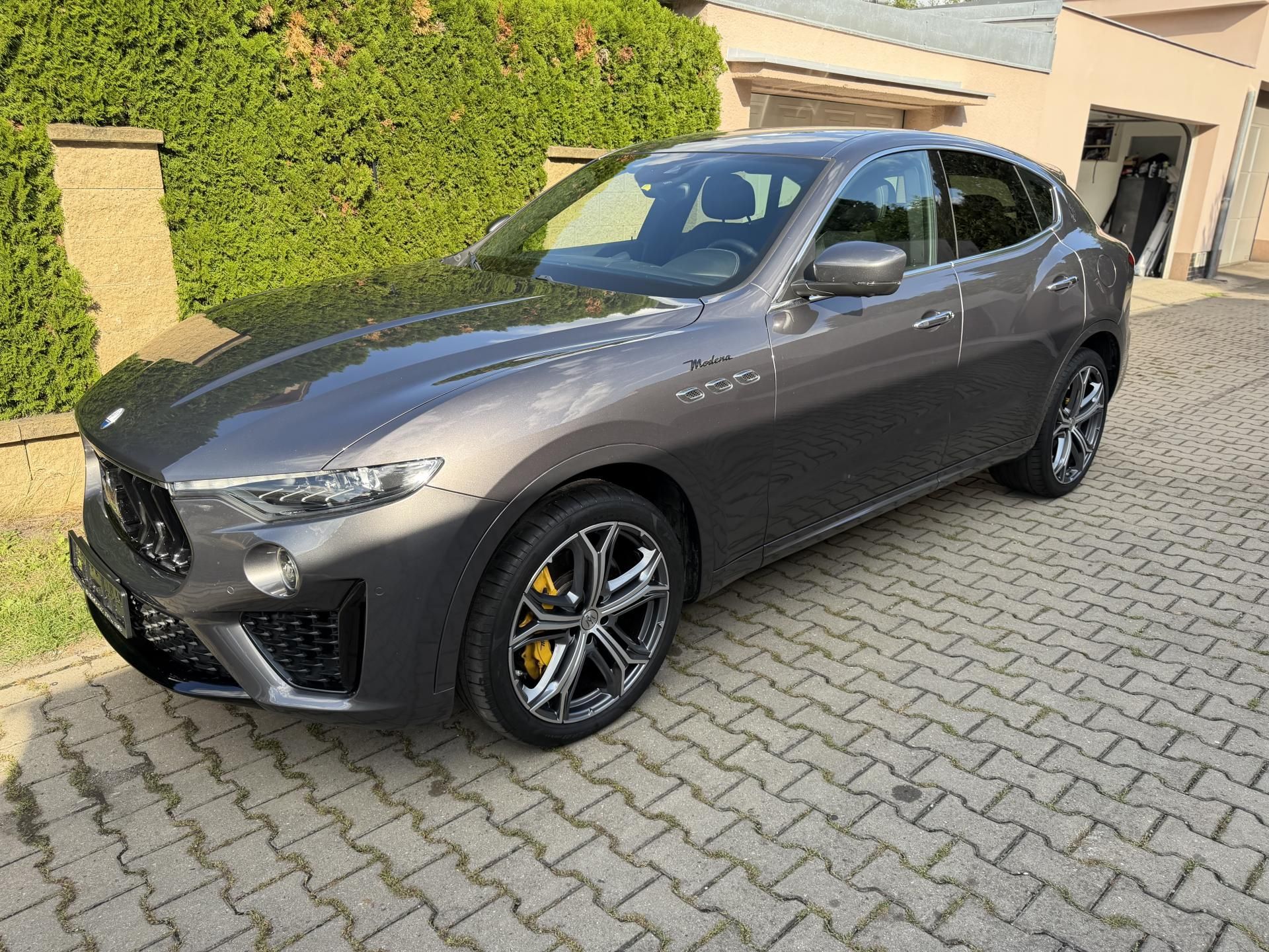 Maserati Levante, 430PS- MODENA-S-TOP-SKLADEM- - fotka 2