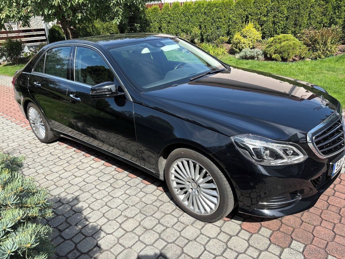 Mercedes-Benz Třídy E, 350 BLUETEC 4MATIC - fotka 2