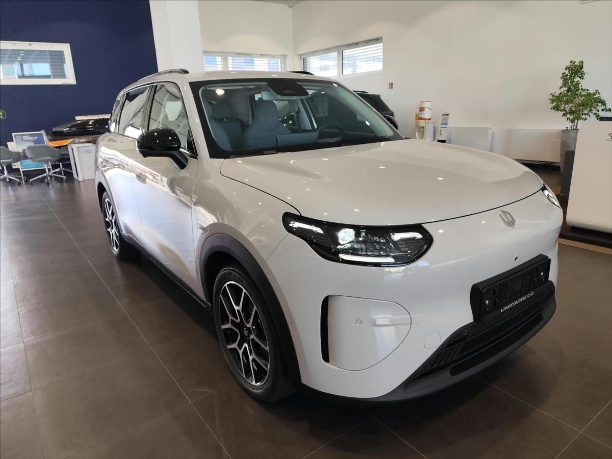 Leapmotor B03X, Design ProMax 53kWh GREY - fotka 2