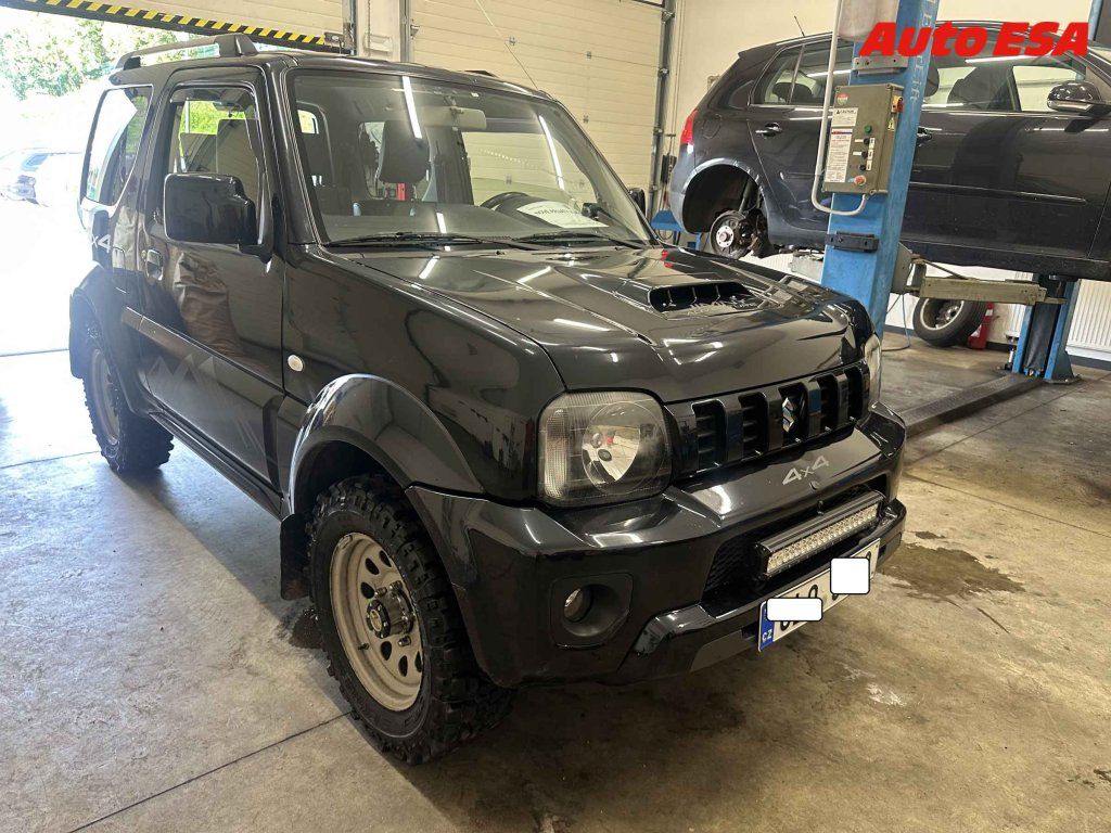 Suzuki Jimny, 1.3i 4x4,AC,výhřev sed